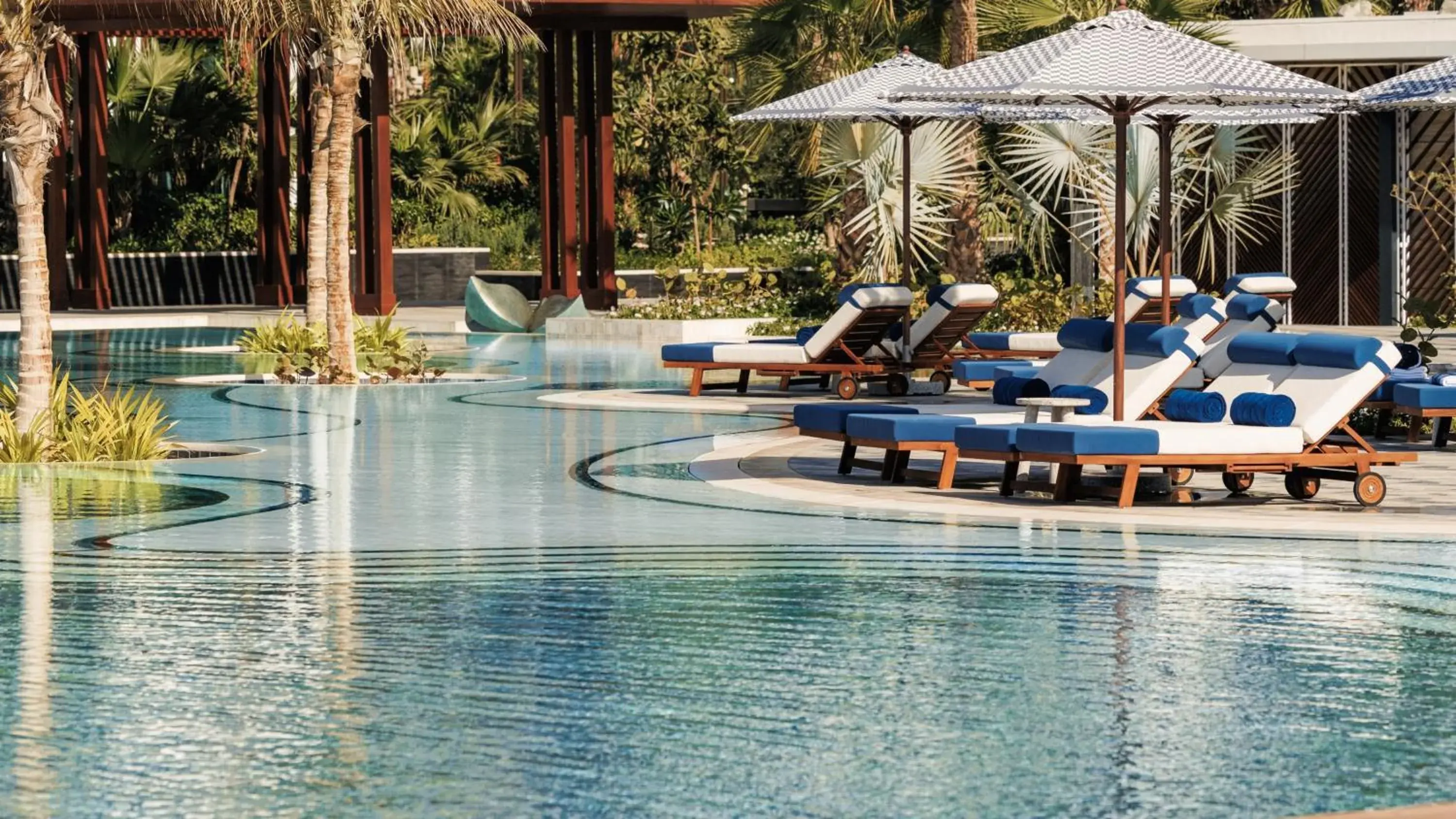 Swimming pool in Jumeirah Marsa Al Arab Dubai Swimming pool in Jumeirah Marsa Al Arab Dubai