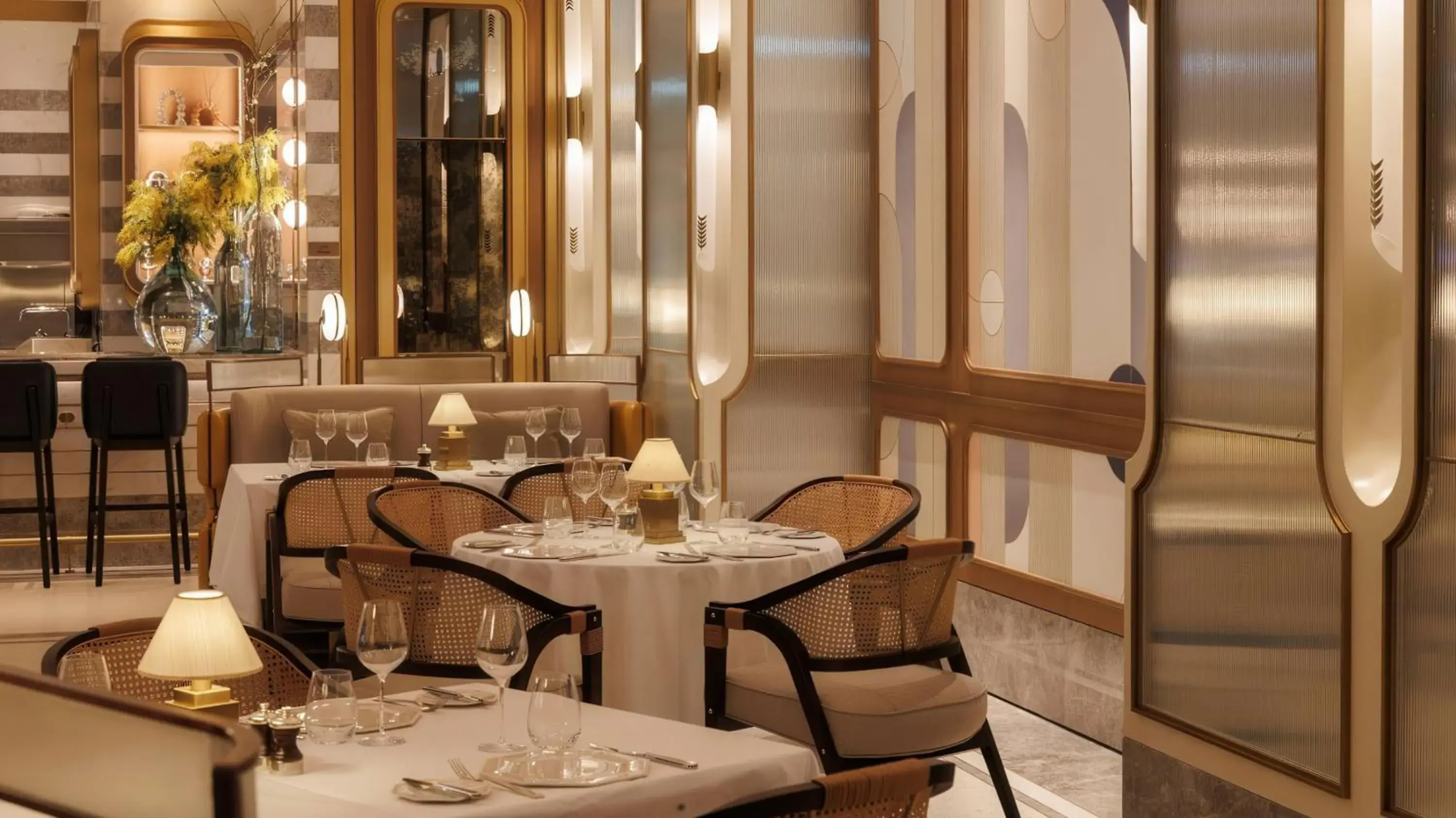 Restaurant/places to eat in Jumeirah Marsa Al Arab Dubai Restaurant/places to eat in Jumeirah Marsa Al Arab Dubai