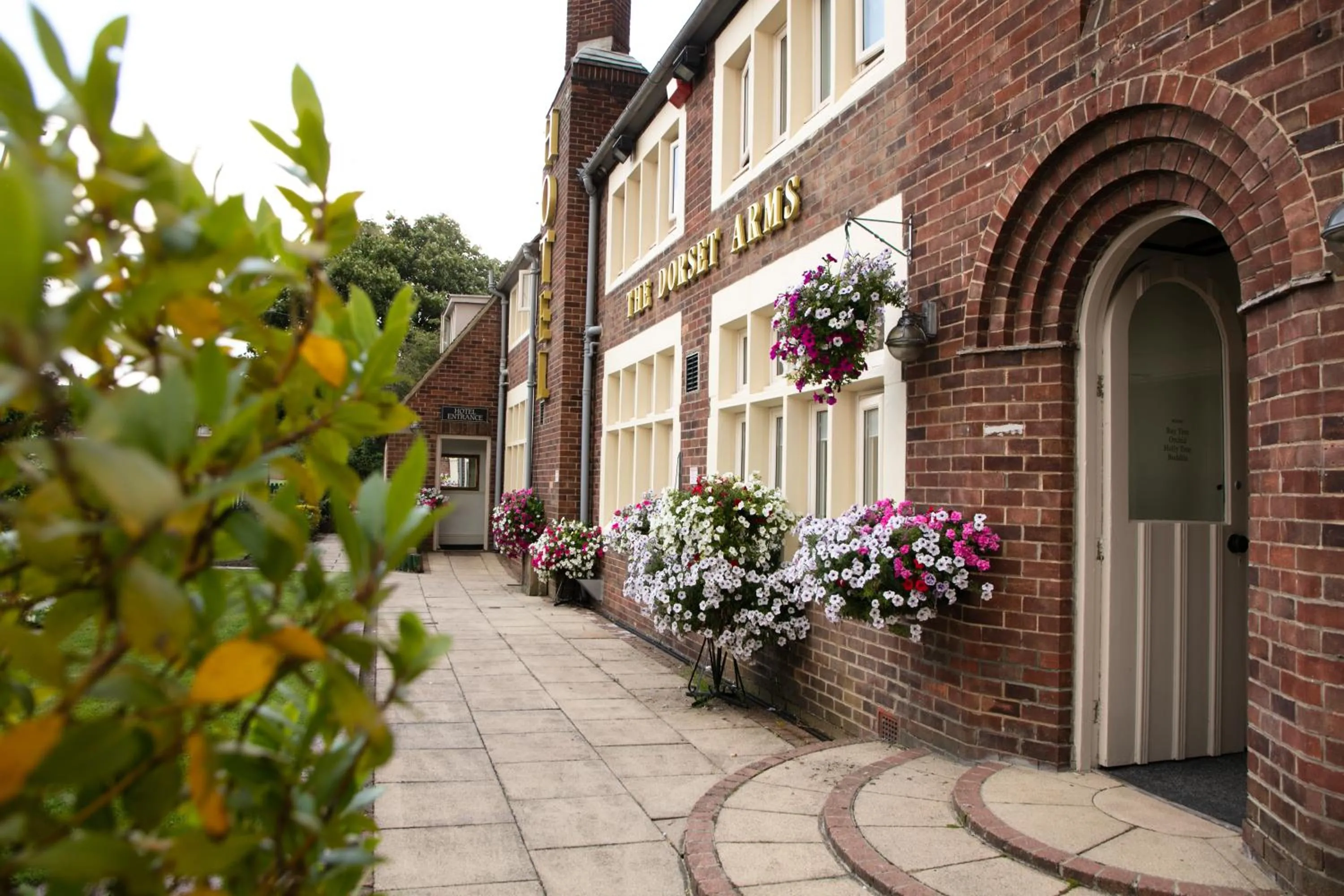 Budget Twin Room in DORSET ARMS HOTEL