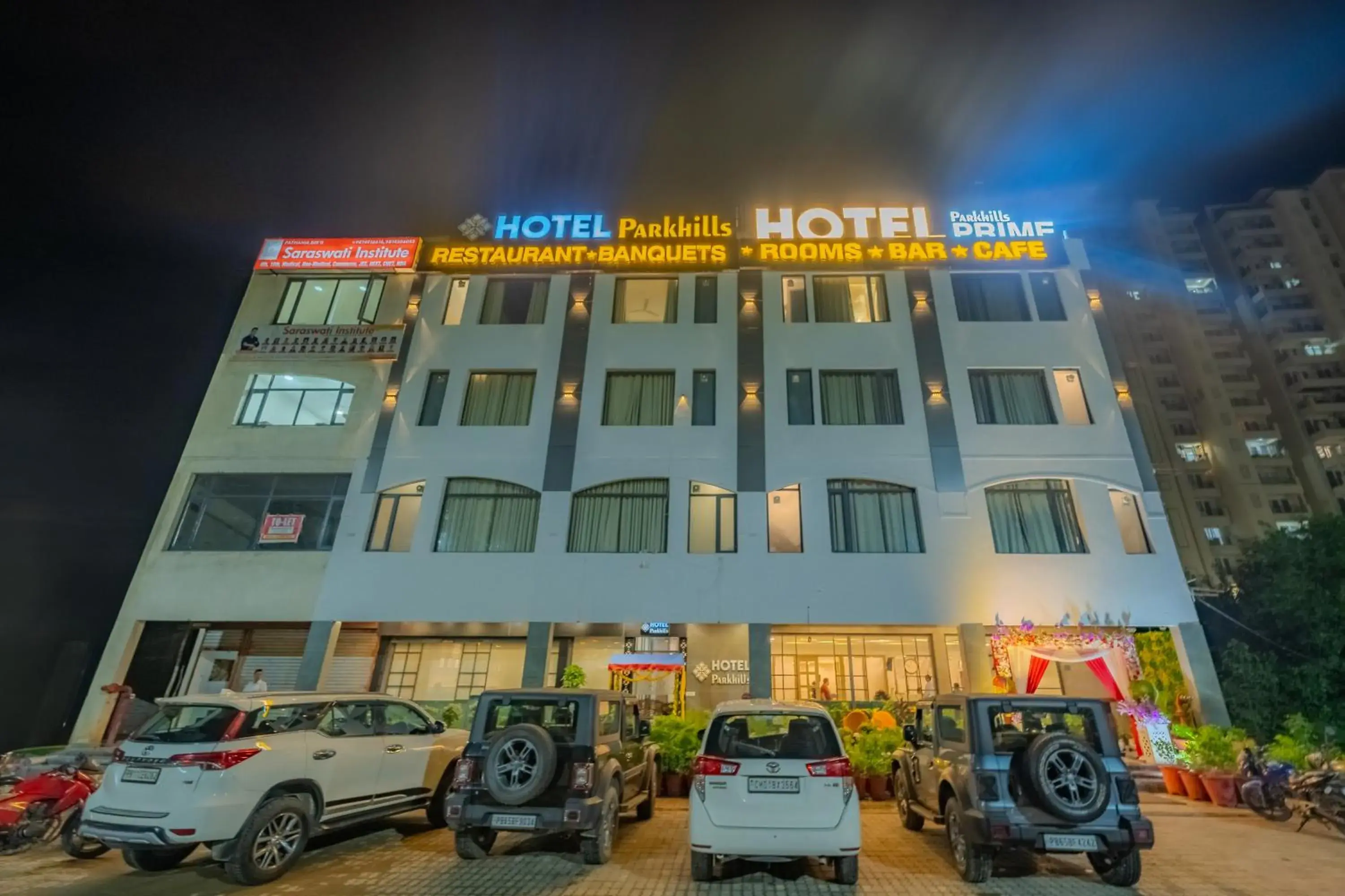 Property building in Hotel Park Hills Property building in Hotel Park Hills