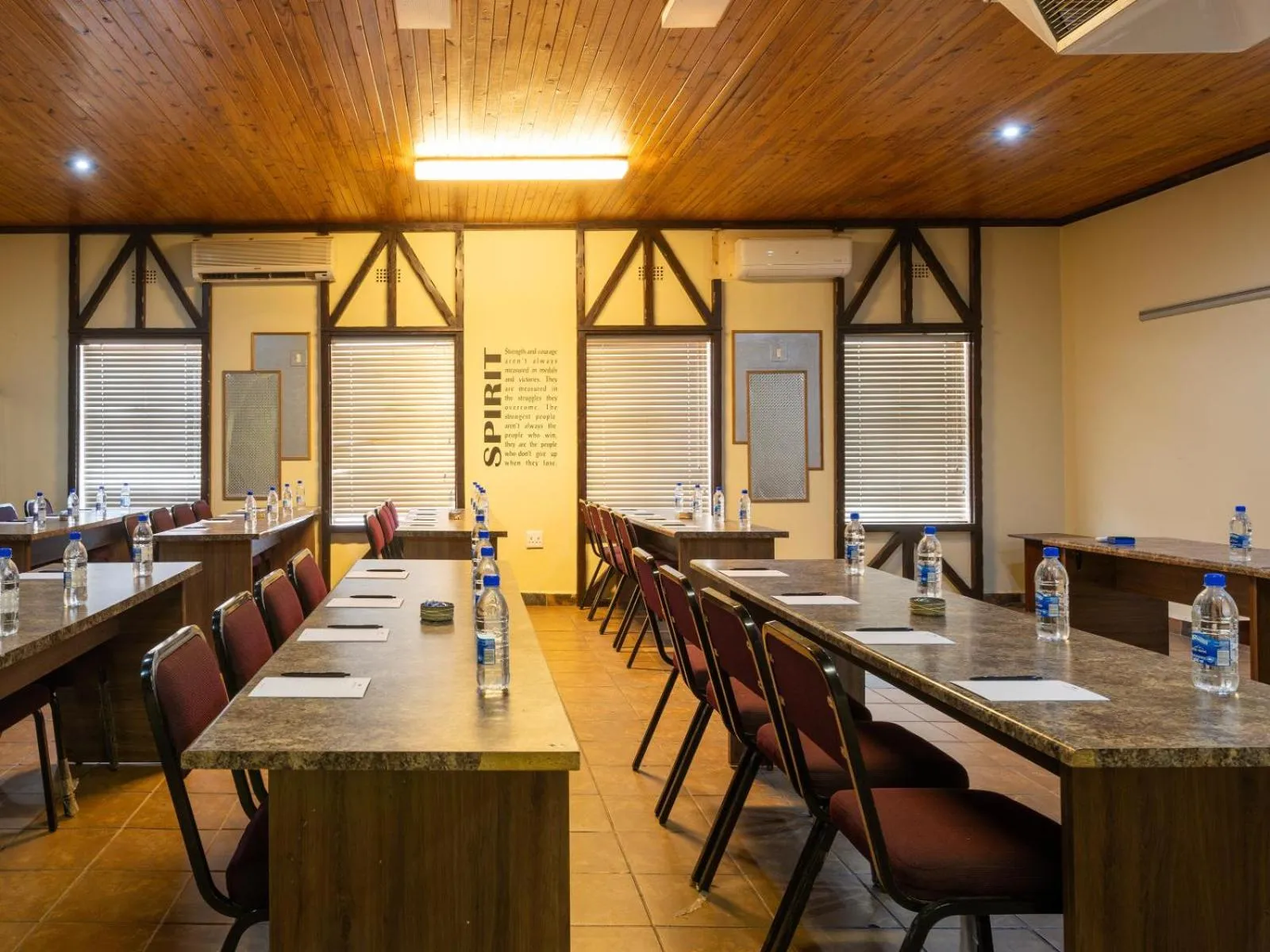 Business facilities in Kuruman Lodge