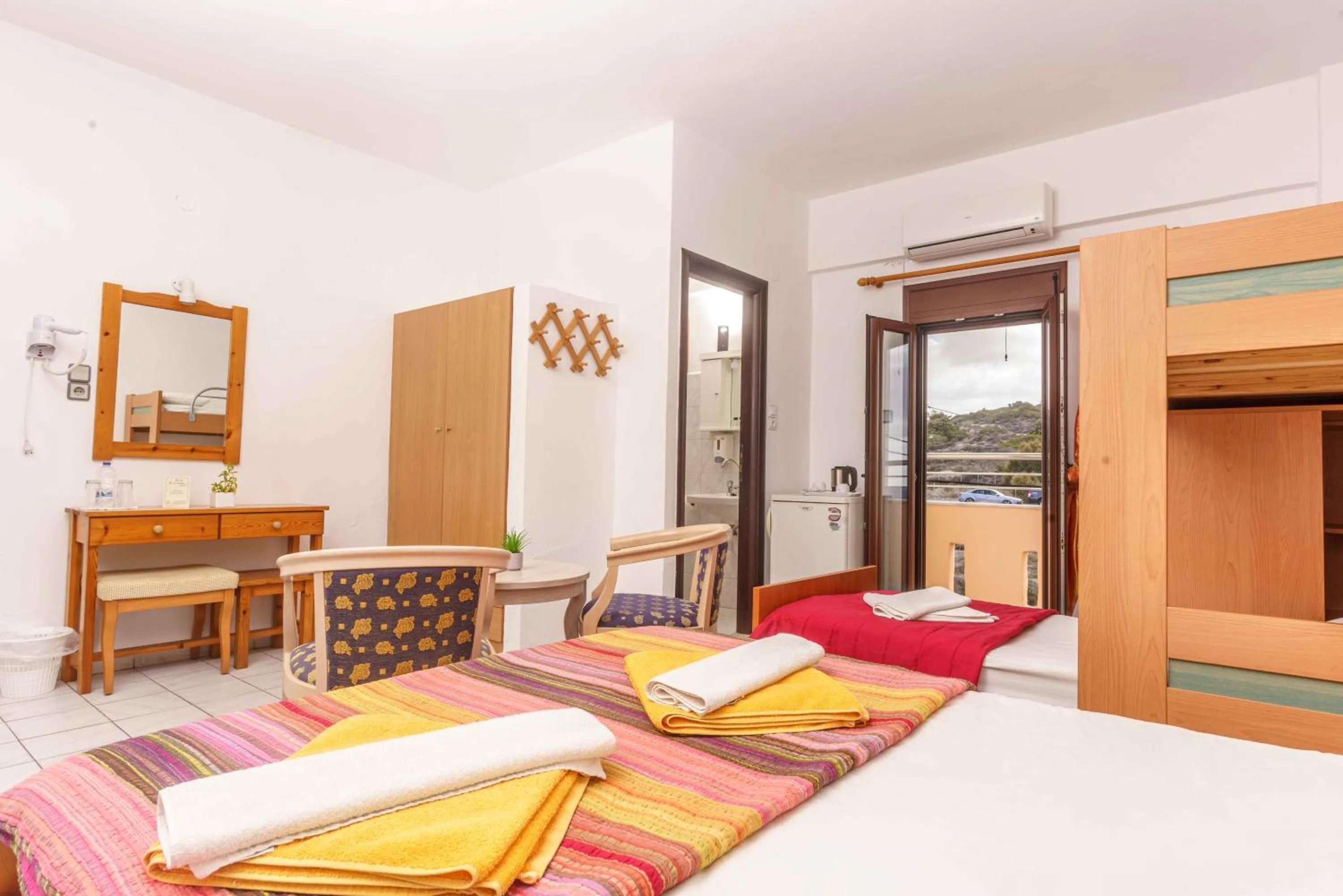 Photo of the whole room, Bed in Alexander Beach Hotel