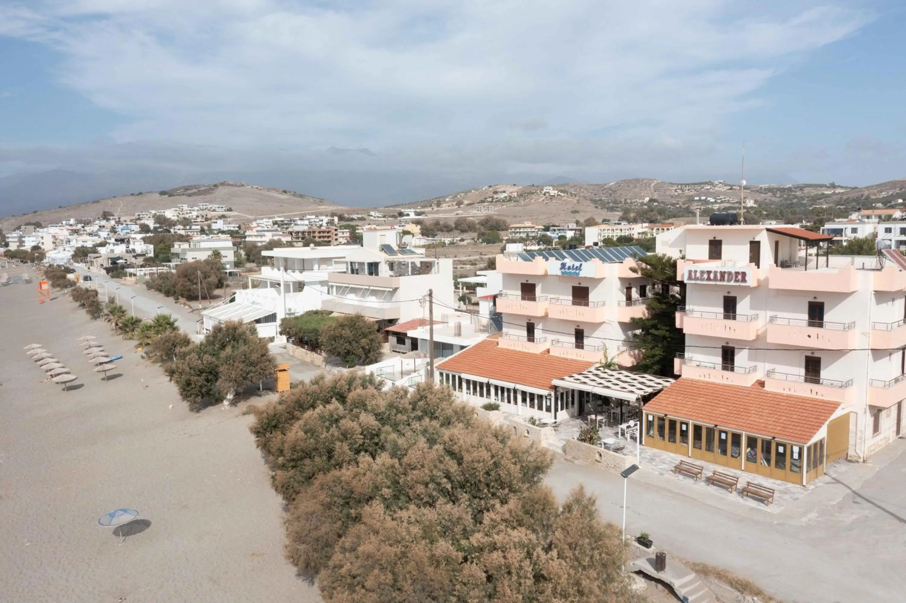 Property building in Alexander Beach Hotel