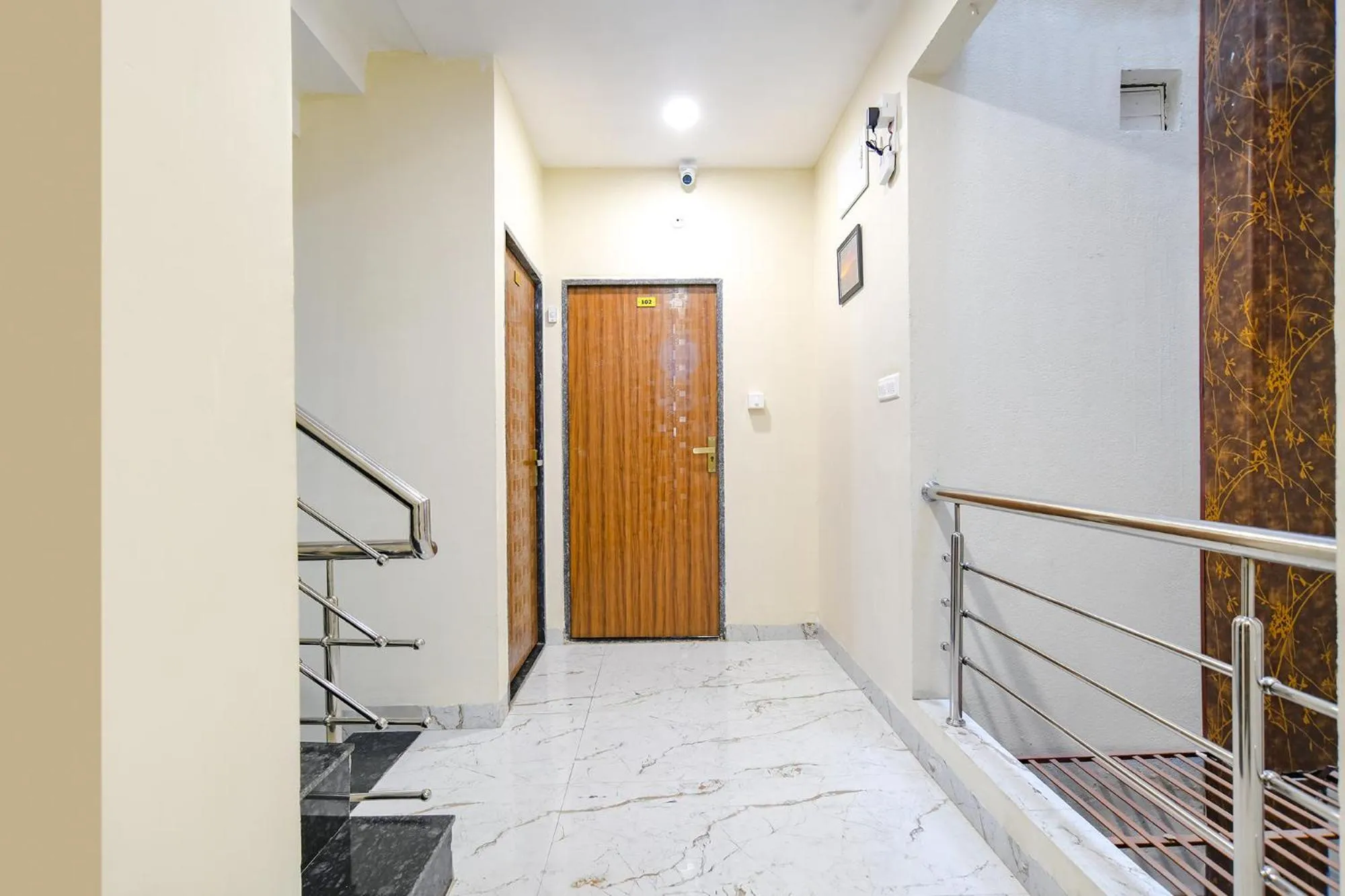 Lobby or reception in FabHotel Atharv