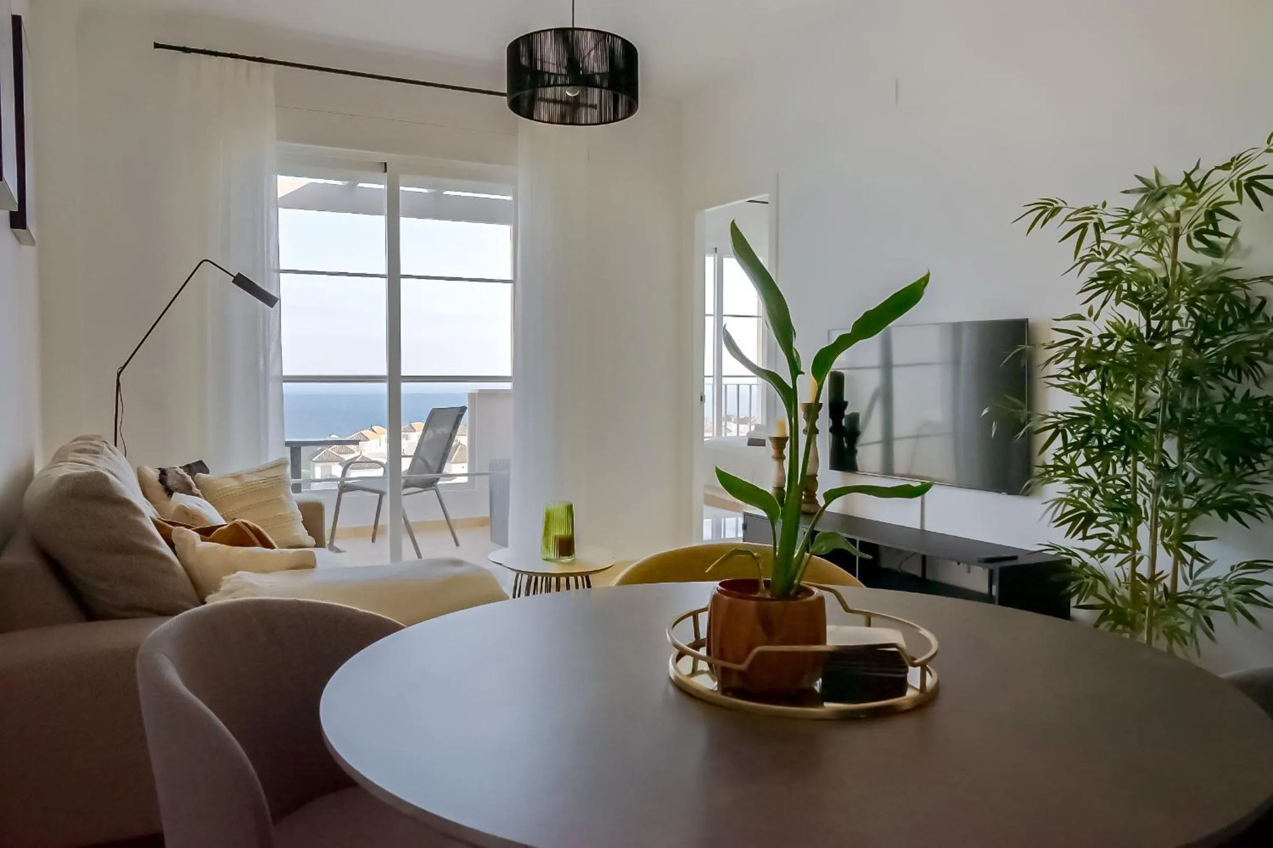 Natural landscape in Apartment Manilva