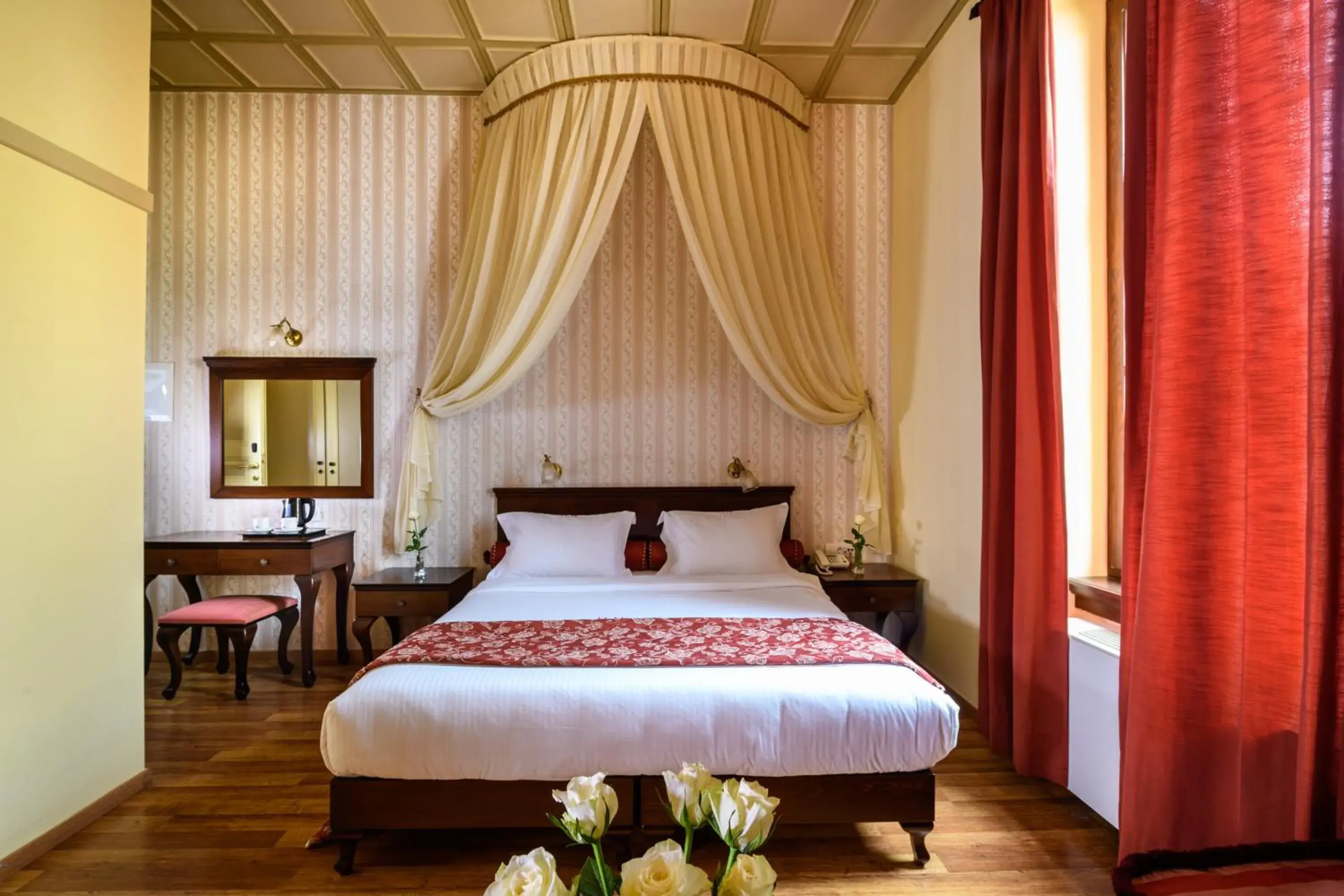 Superior Double or Twin Room in Halepa Hotel Superior Double or Twin Room in Halepa Hotel