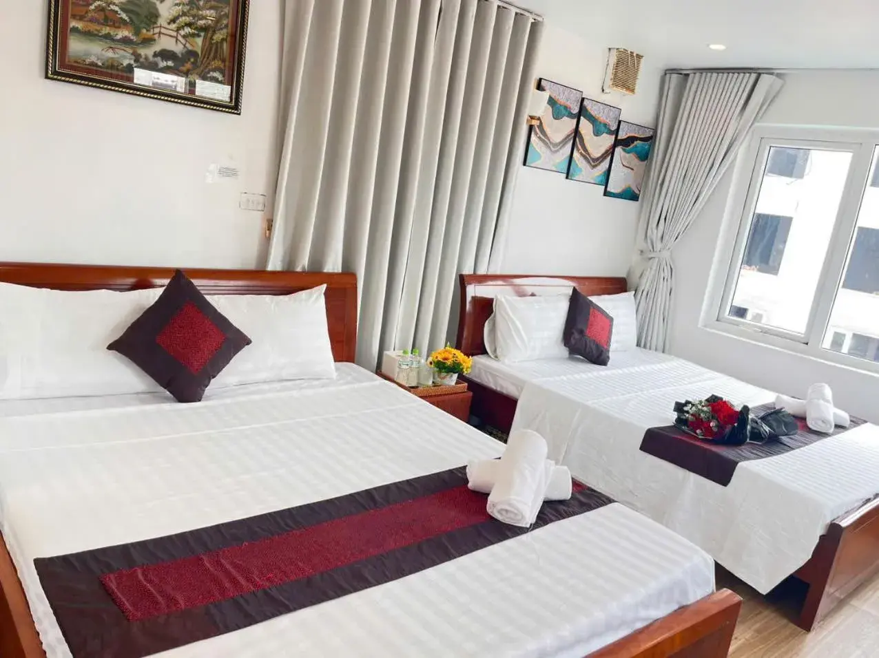 Executive Queen Room with Two Queen Beds in Okaeri Homestay Executive Queen Room with Two Queen Beds in Okaeri Homestay