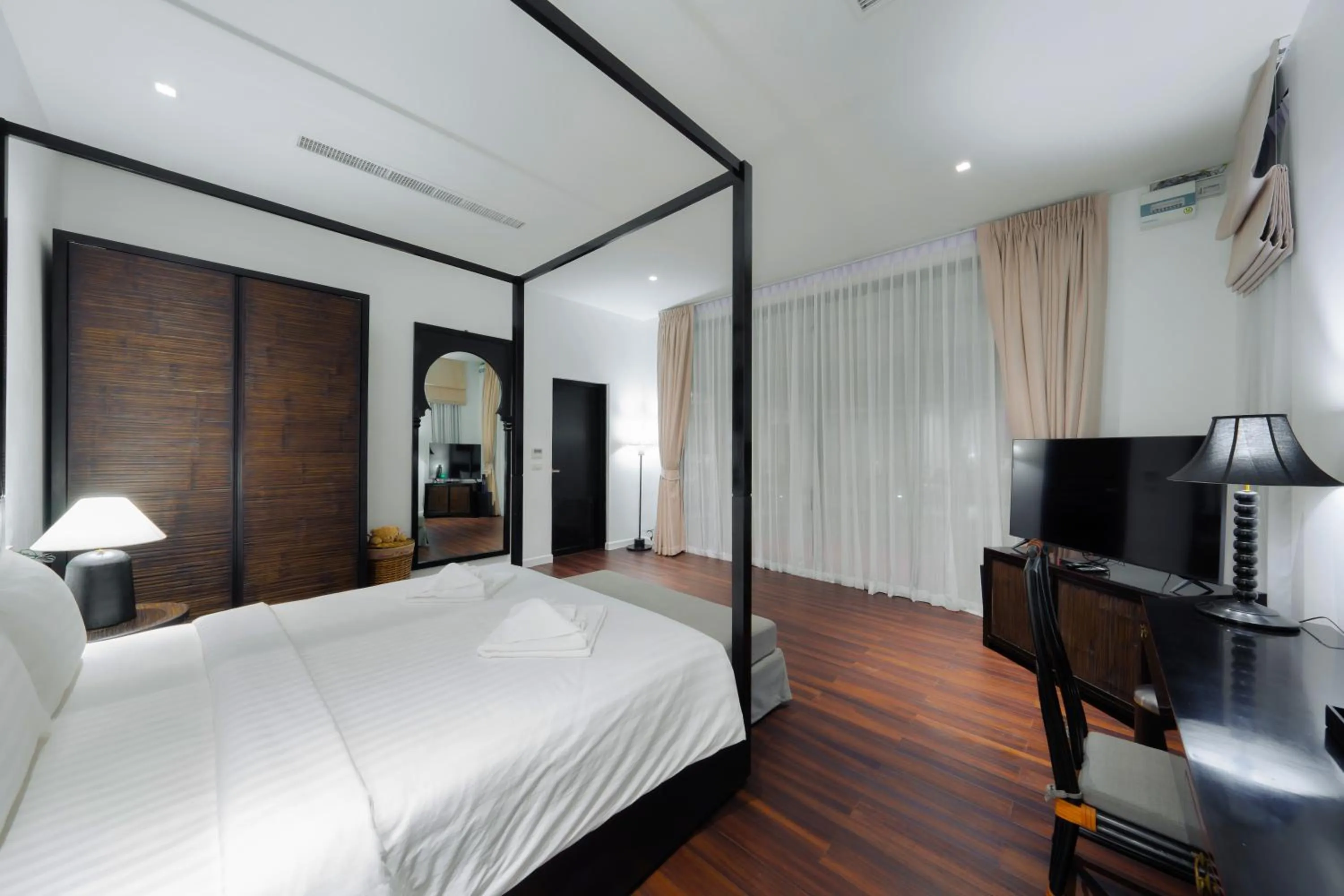 Restaurant/places to eat, Bed in Yao Bada Badoo Boutique Resort