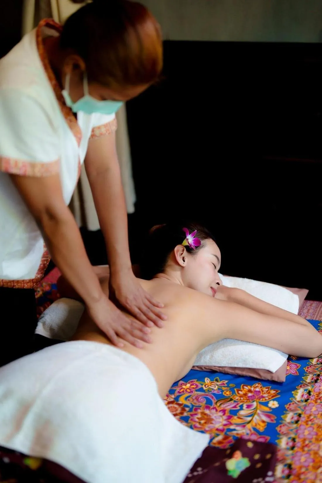 Massage in Yao Bada Badoo Boutique Resort