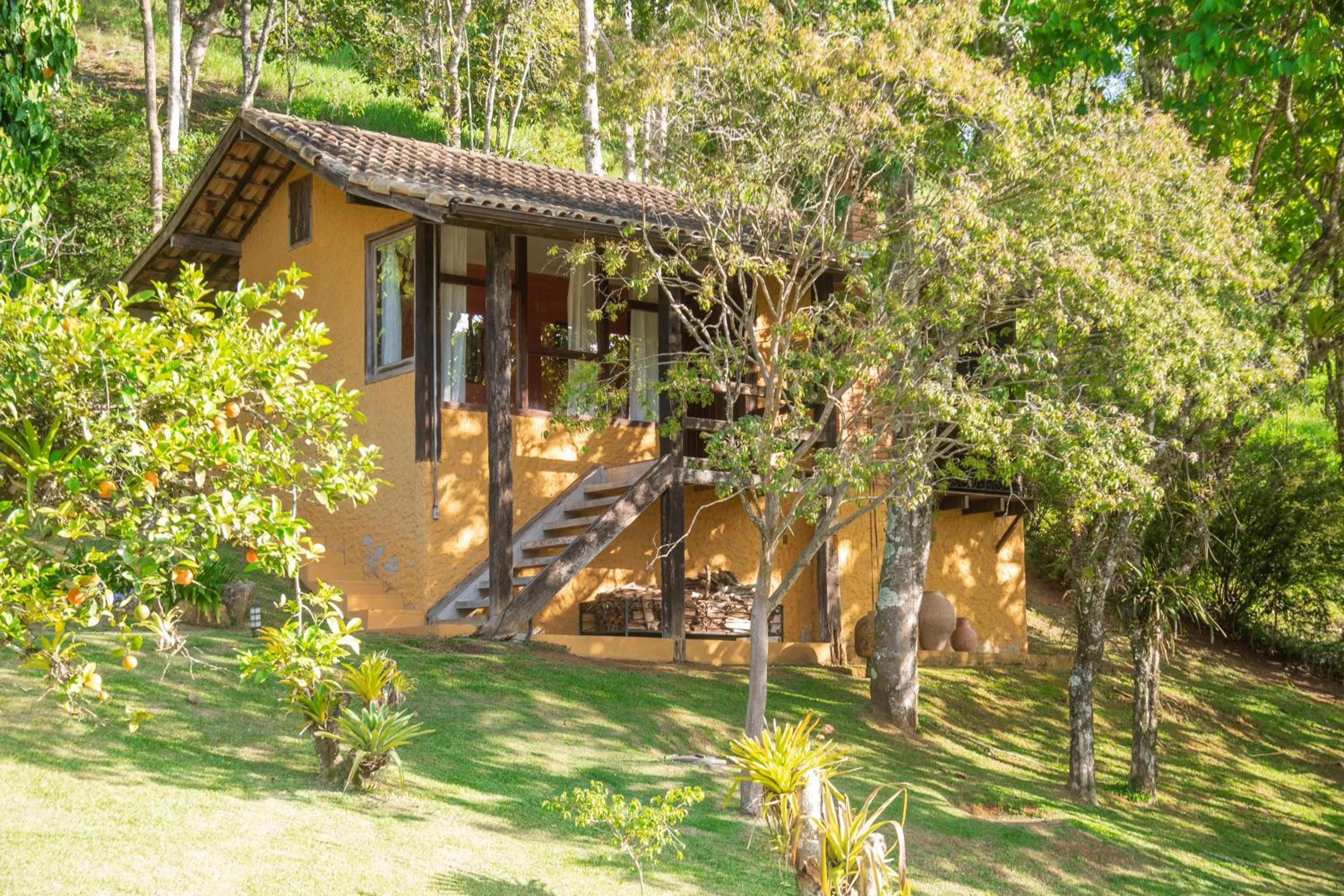 Spring in Pousada Terra Crua