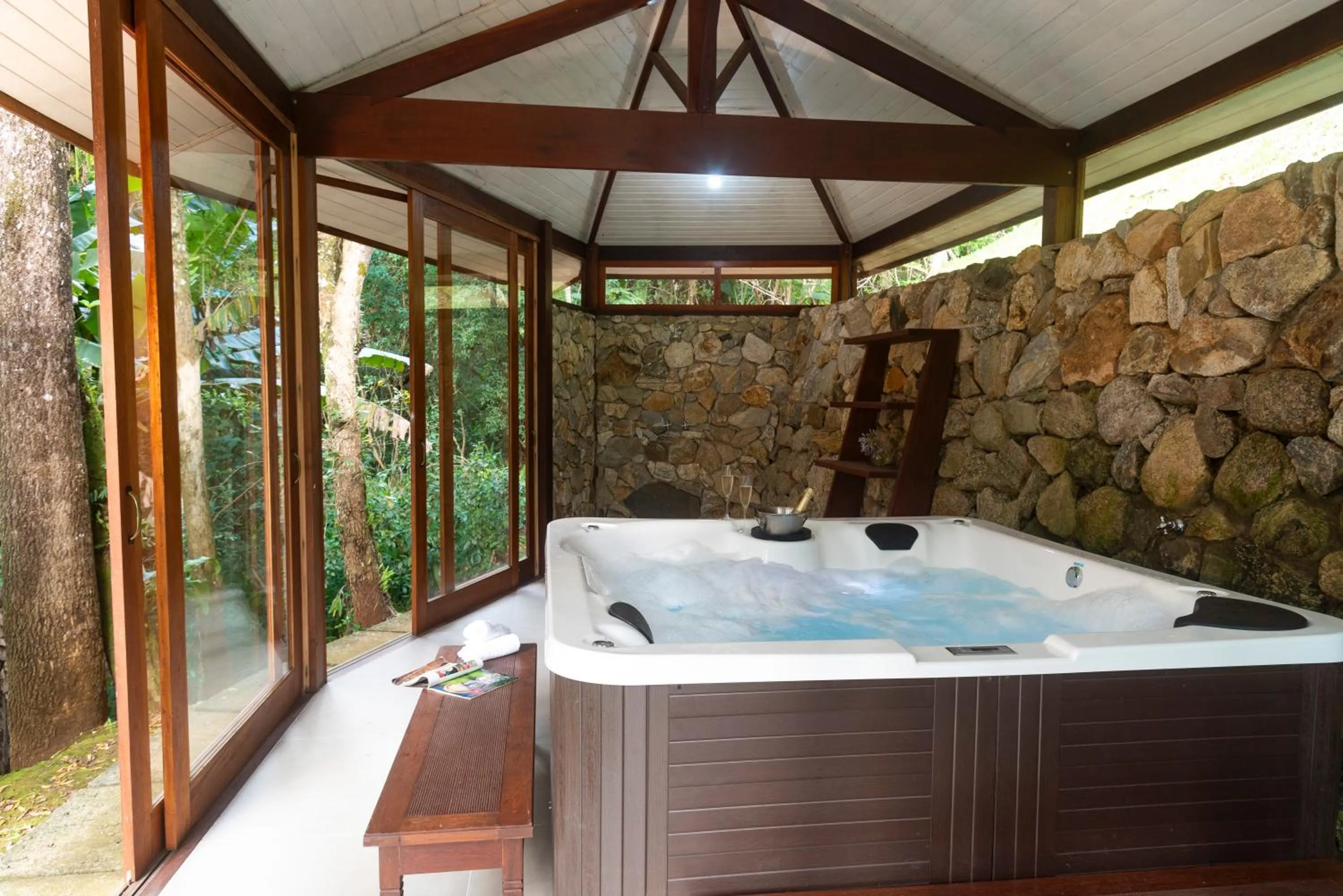 Steam room in Pousada Terra Crua