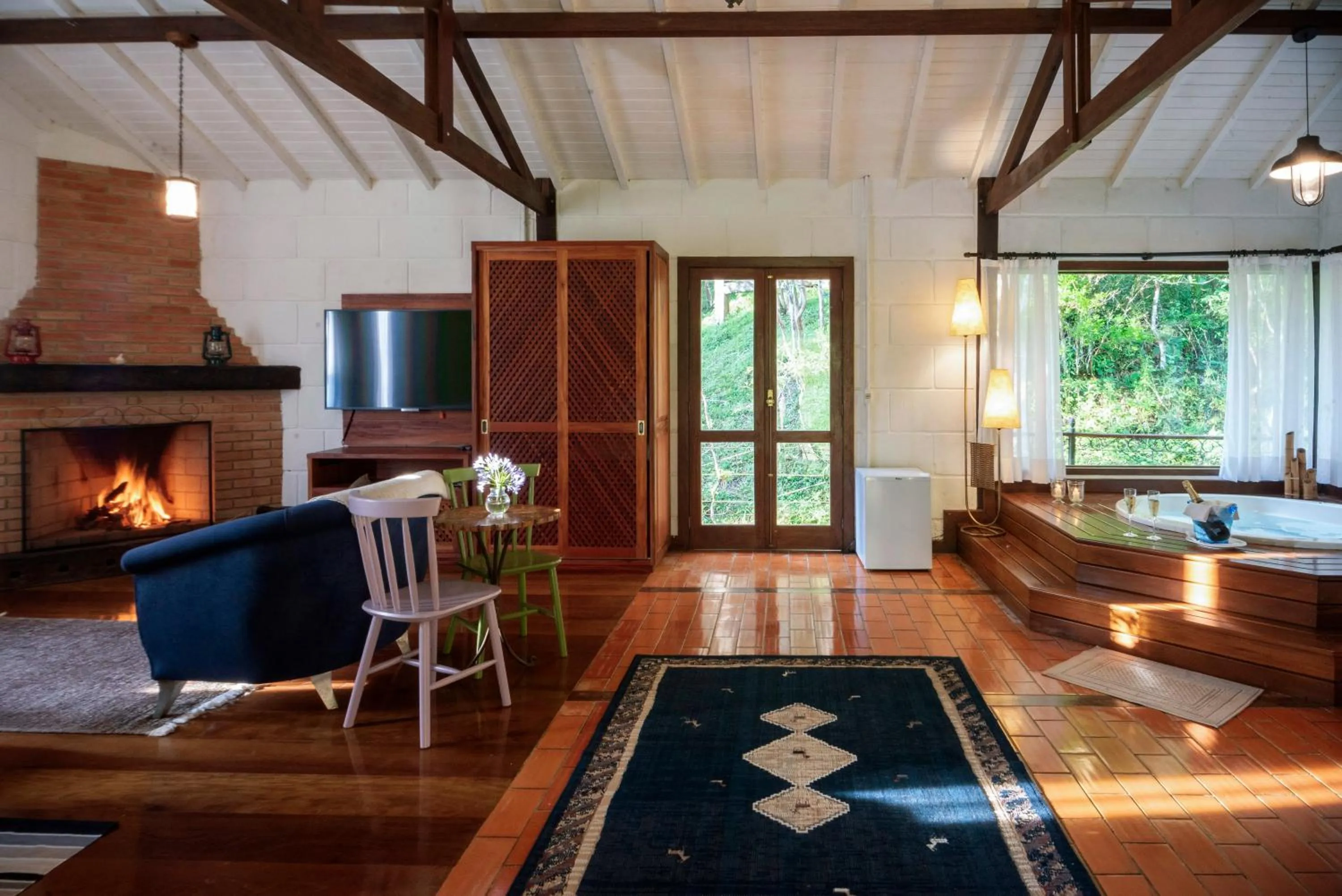 TV and multimedia in Pousada Terra Crua