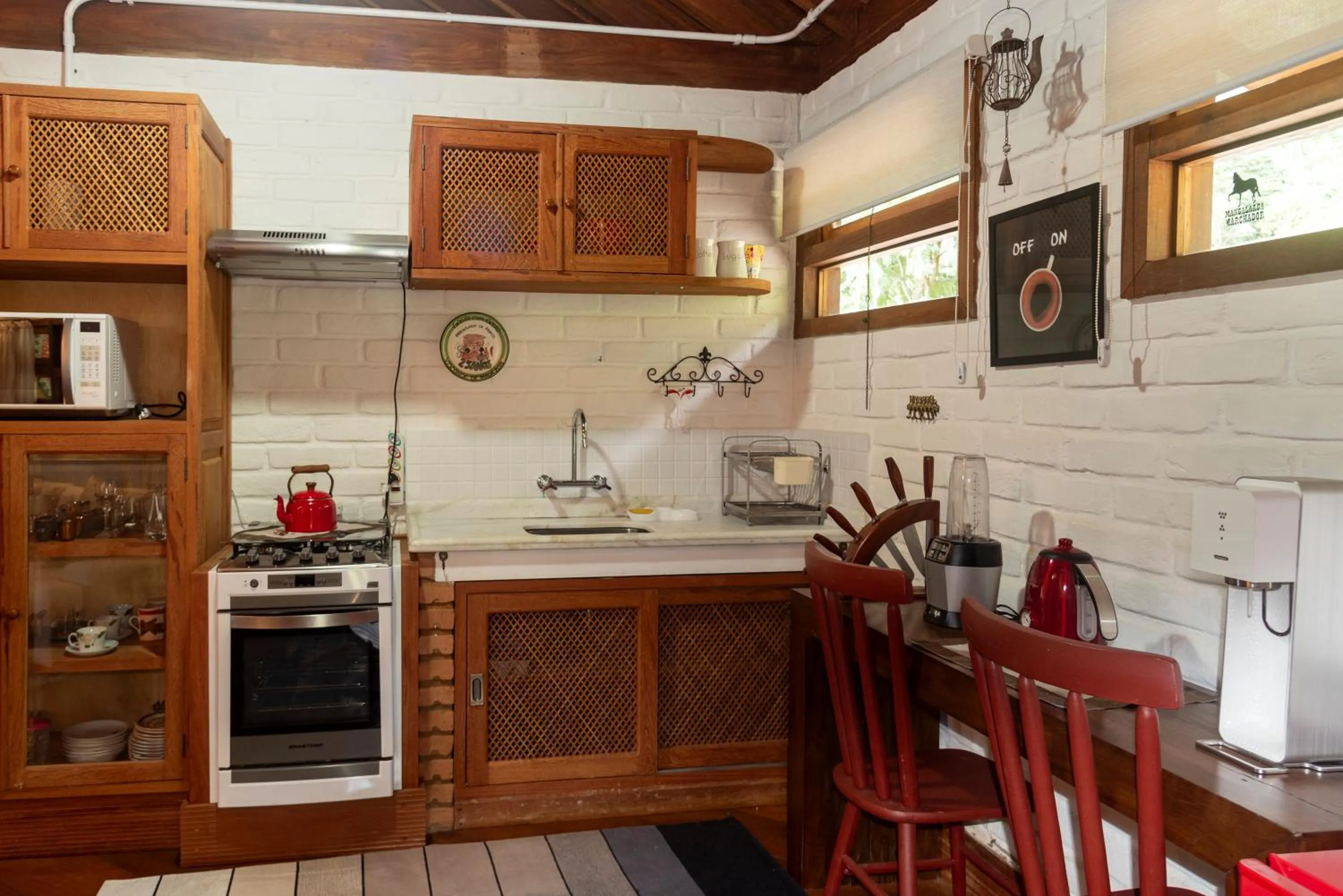 Kitchen or kitchenette in Pousada Terra Crua