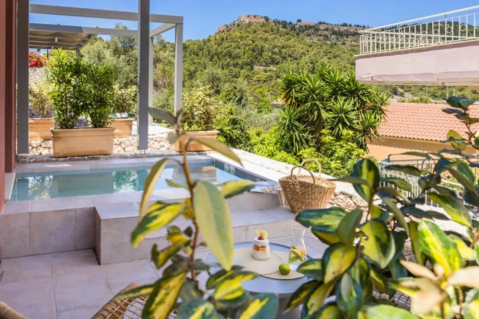 Patio in Chromata Assos Villas Kefalonia