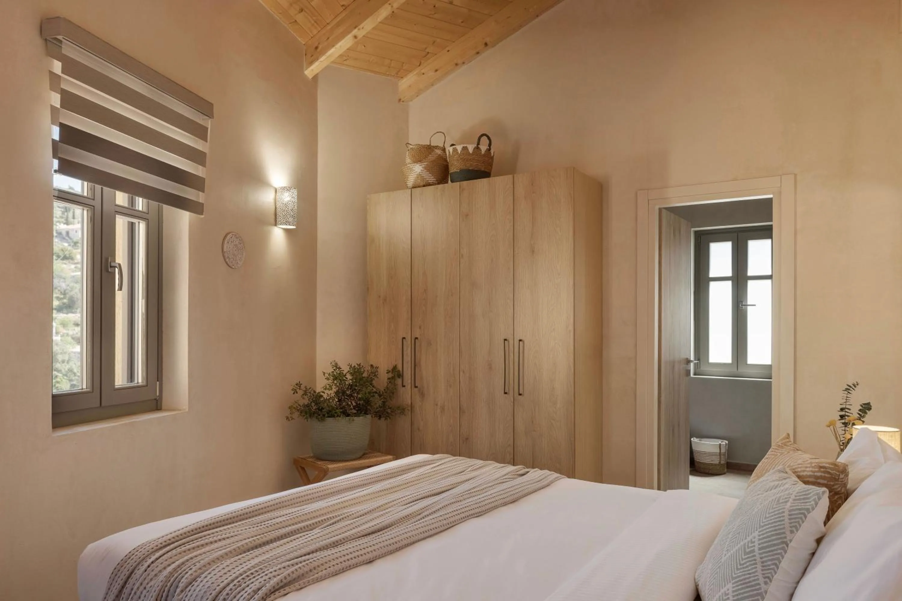 Bed in Chromata Assos Villas Kefalonia