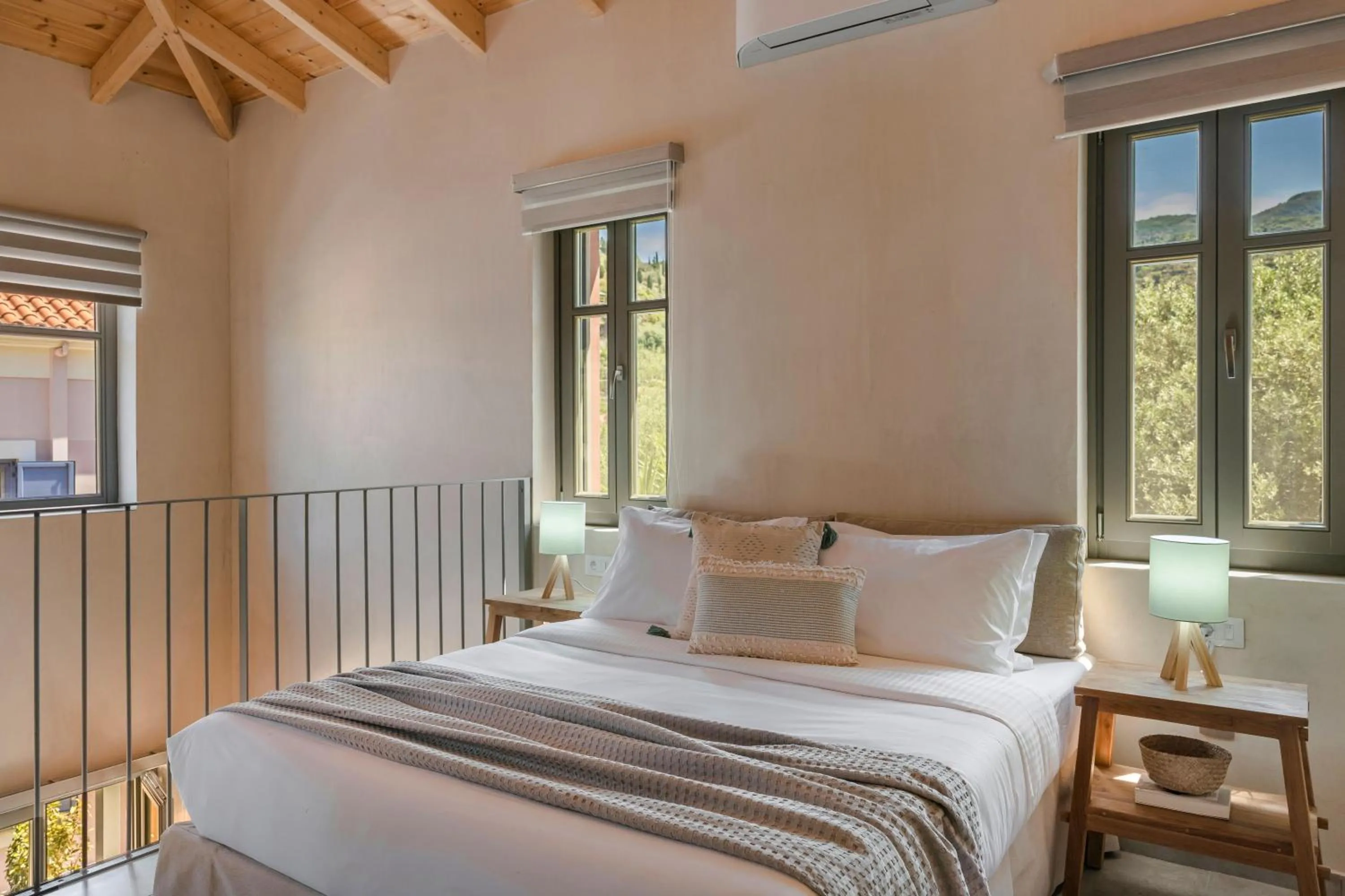 Bed in Chromata Assos Villas Kefalonia