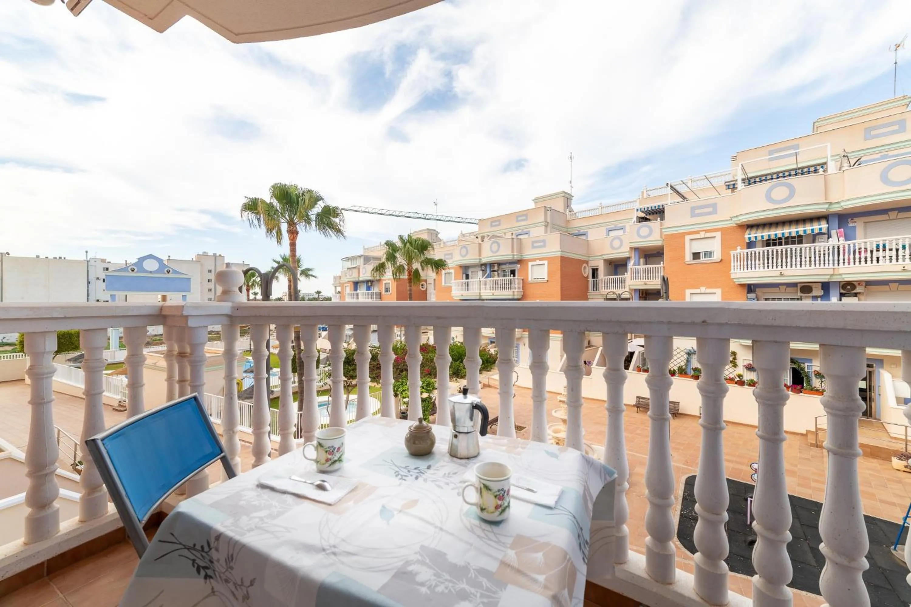 Property building in Apartamento Esbamar Vi