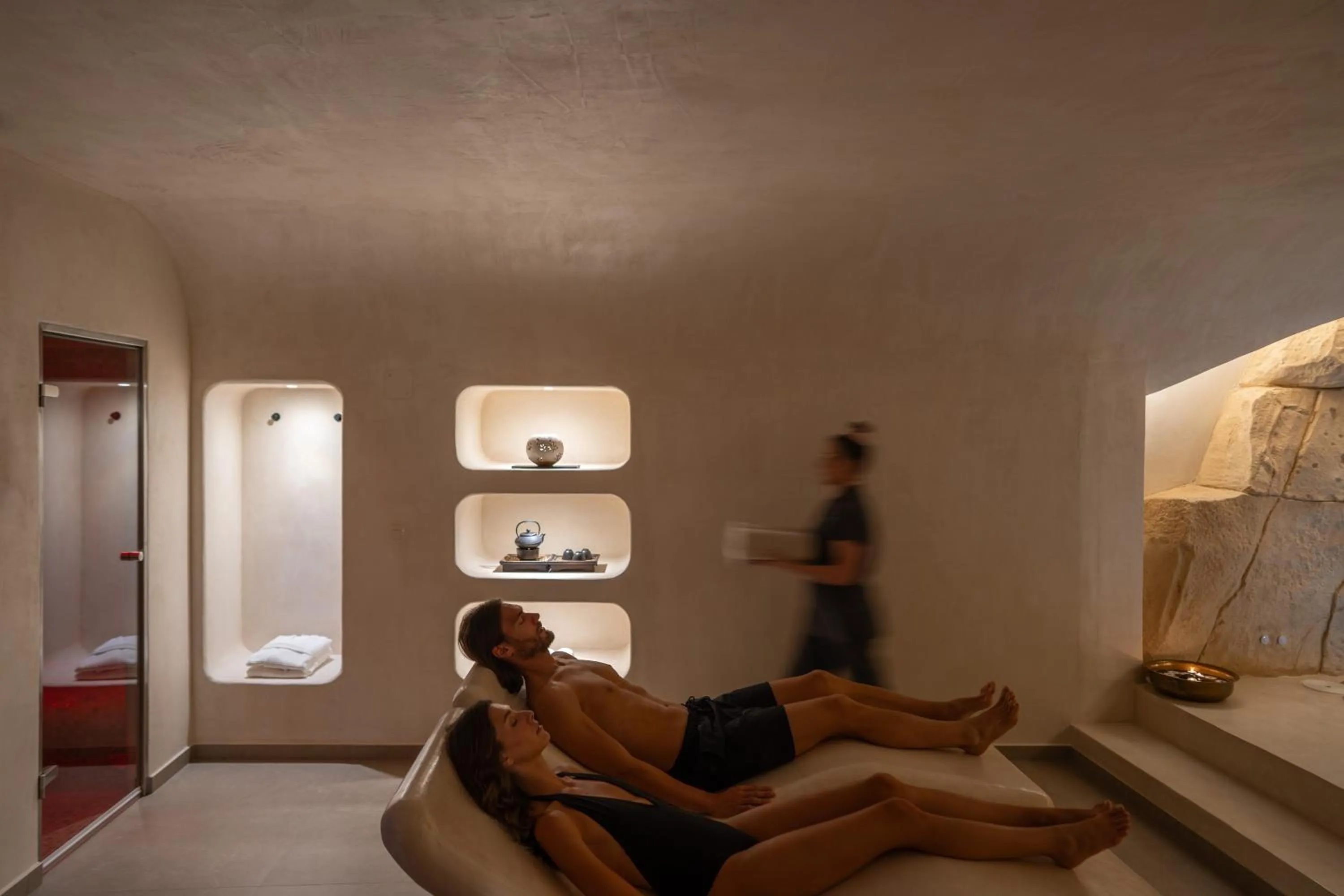 Hot Tub in Aressana Spa Hotel & Suites - Small Luxury Hotels of the World