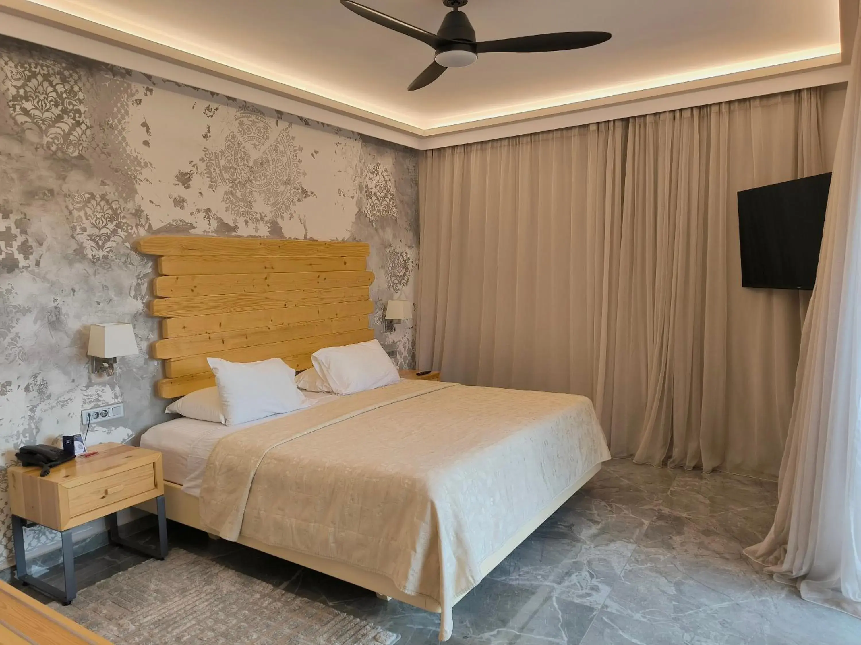 Bed in Hotel Europa Olympia Bed in Hotel Europa Olympia