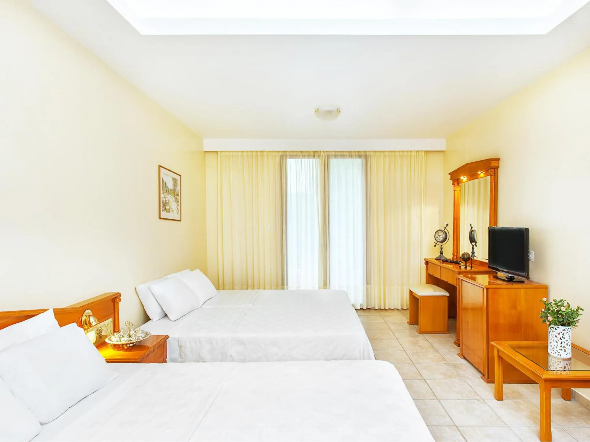 Bedroom, Bed in Hotel Europa Olympia