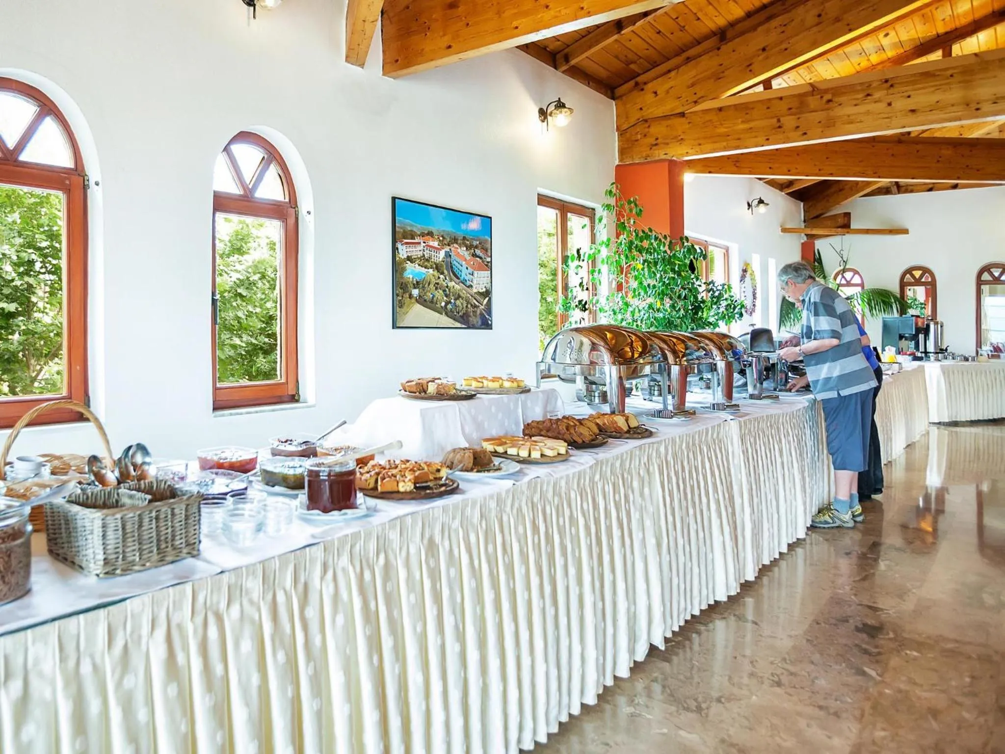 Buffet breakfast in Hotel Europa Olympia