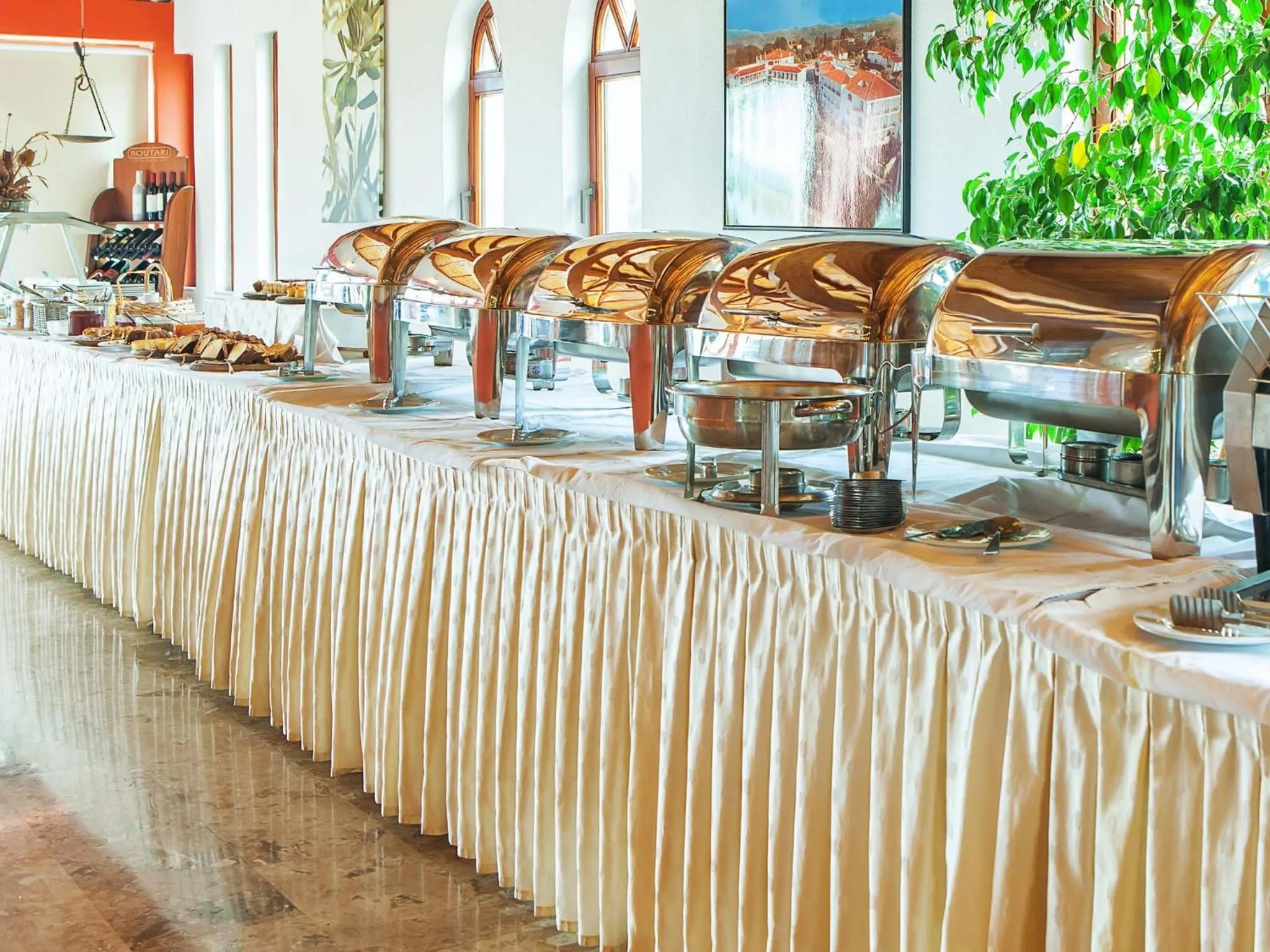 Lunch in Hotel Europa Olympia