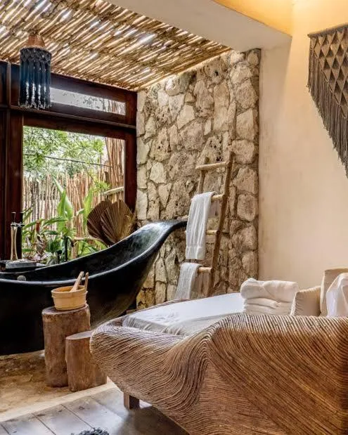 Hot Tub in CervecerIa Tulum Boutique Hotel & Beer Spa