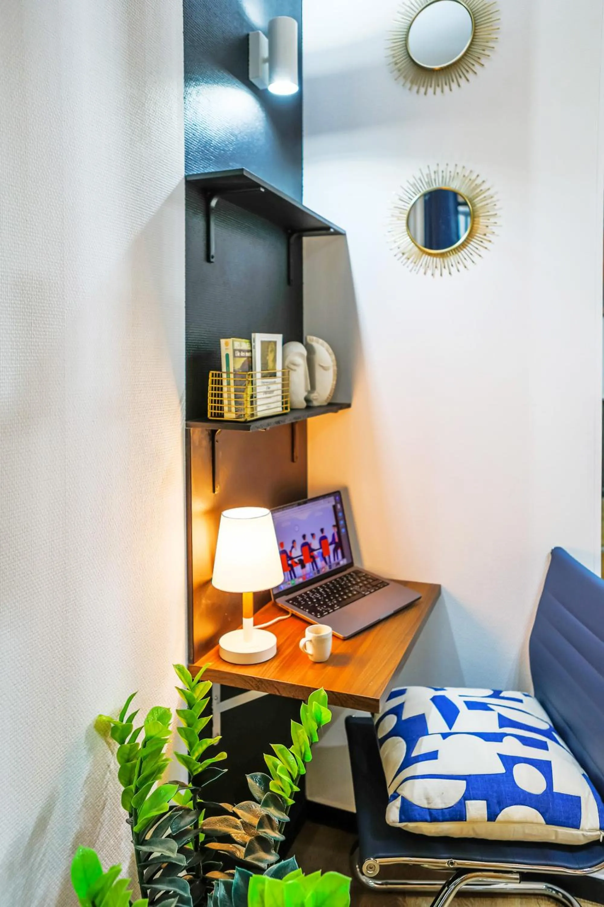 Seating area, Bed in WS Hôtel de Ville - Beaubourg