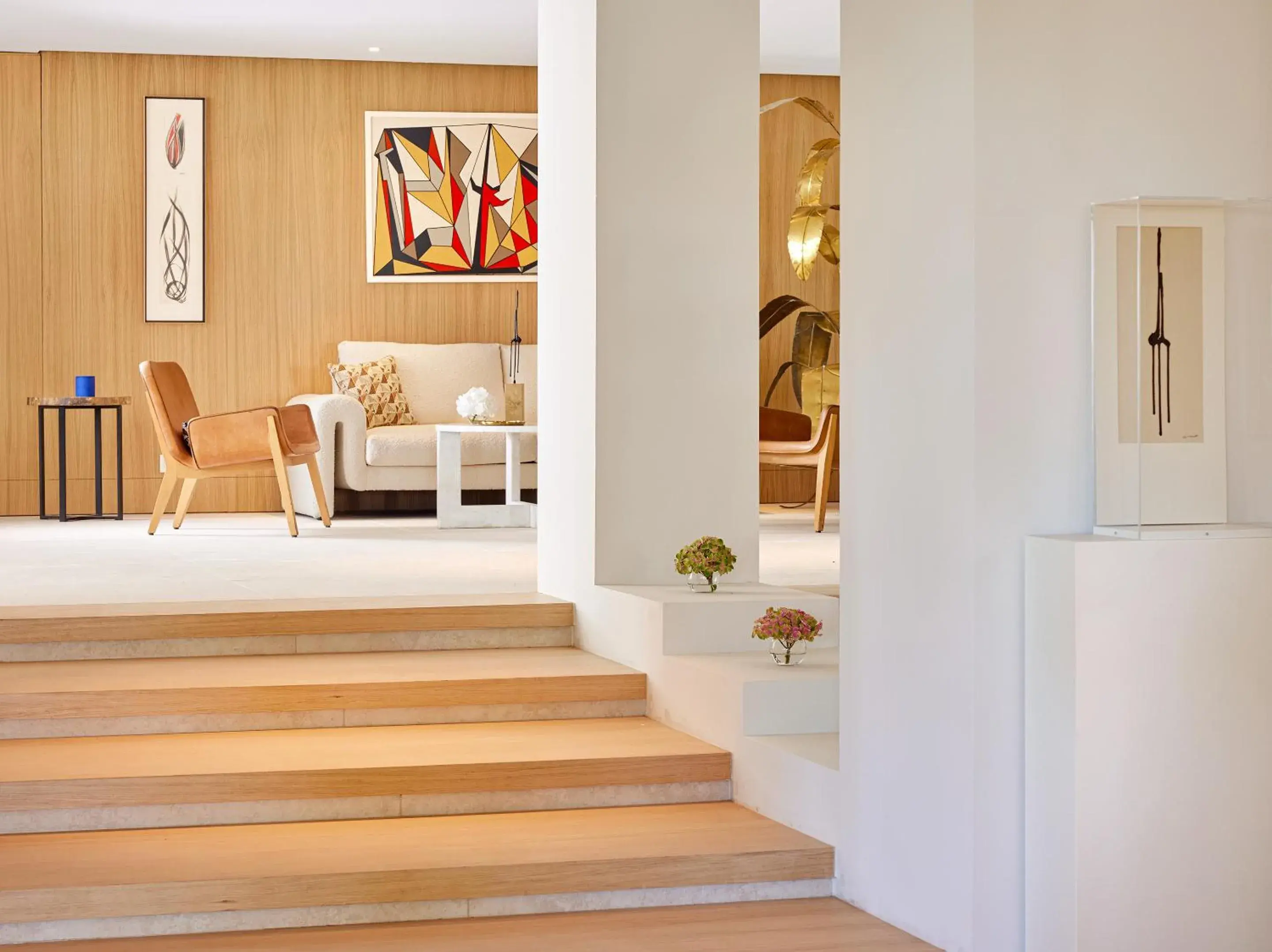 Living room in Vouliagmeni Suites Living room in Vouliagmeni Suites