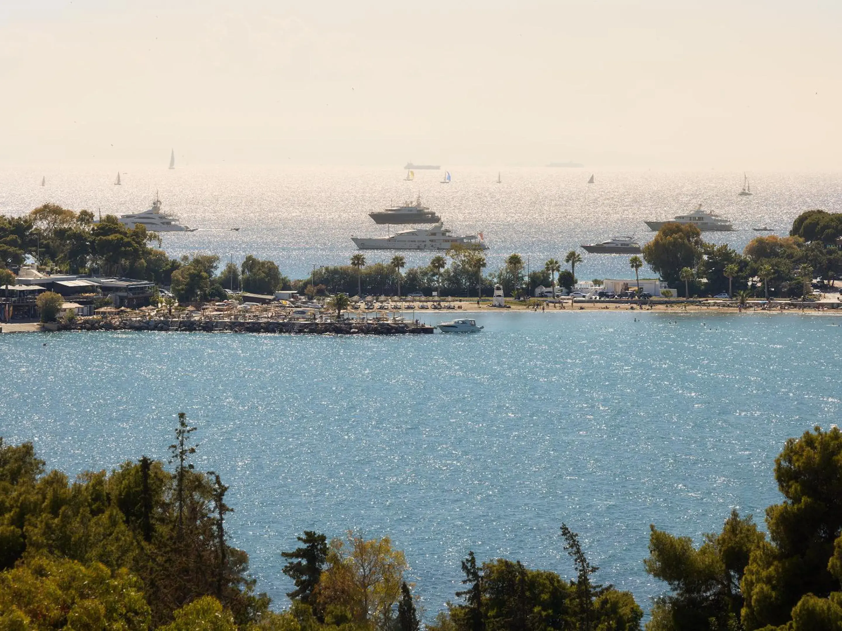 Sea view in Vouliagmeni Suites Sea view in Vouliagmeni Suites