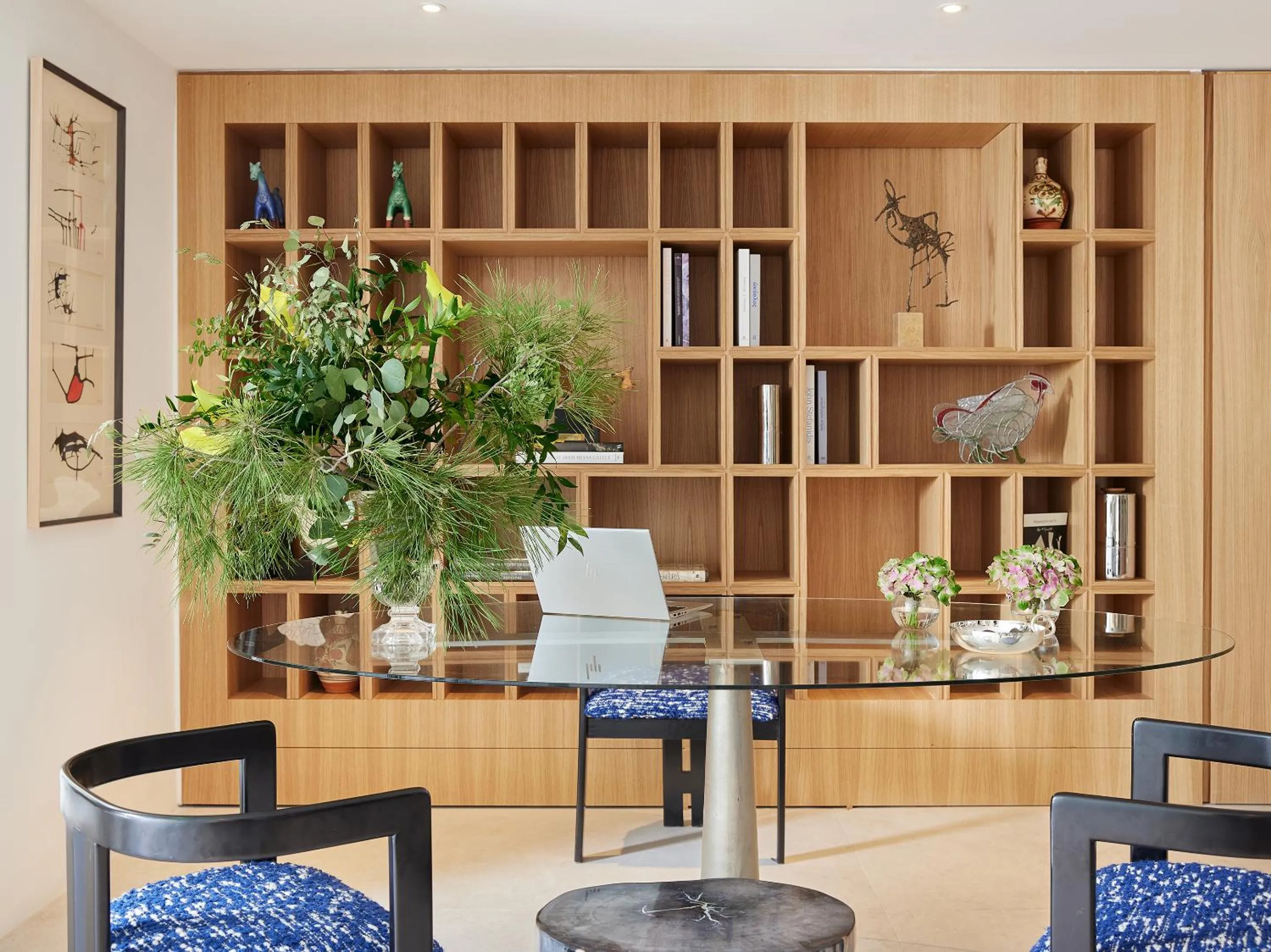 Seating area in Vouliagmeni Suites