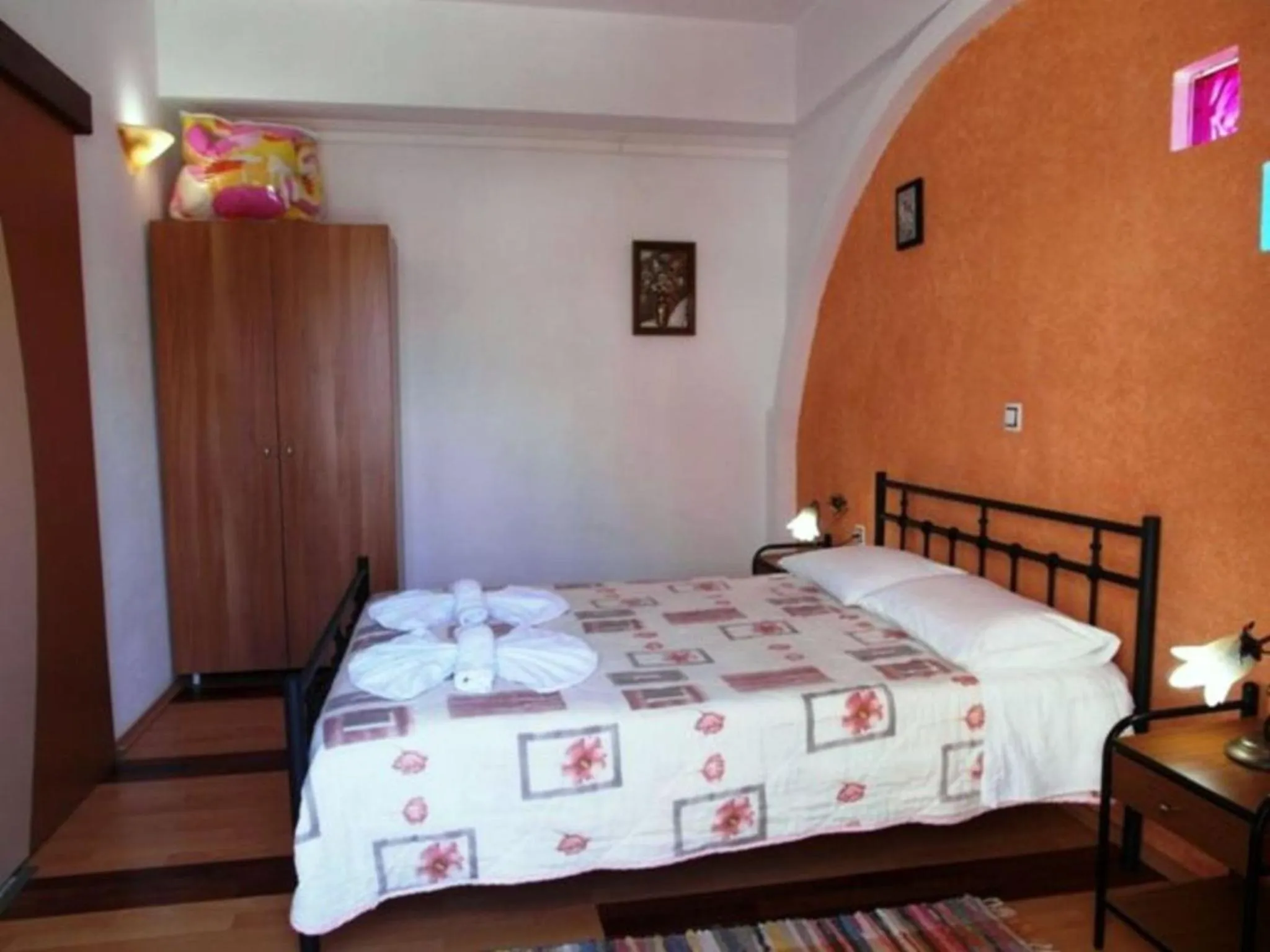 Bedroom, Bed in Sun City