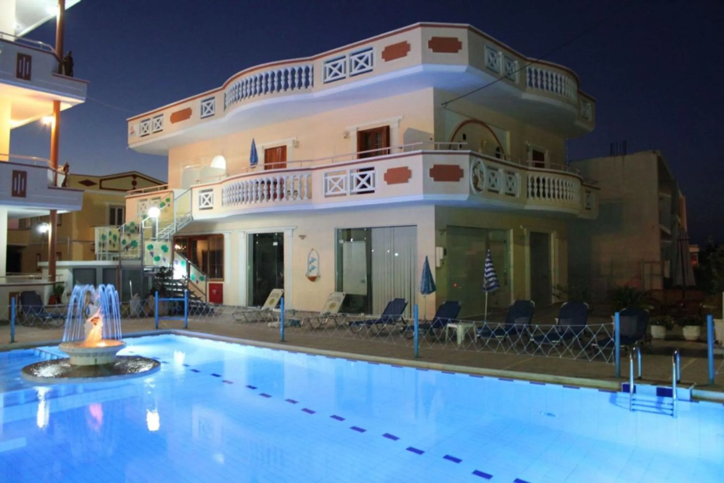 Property building in Sun City