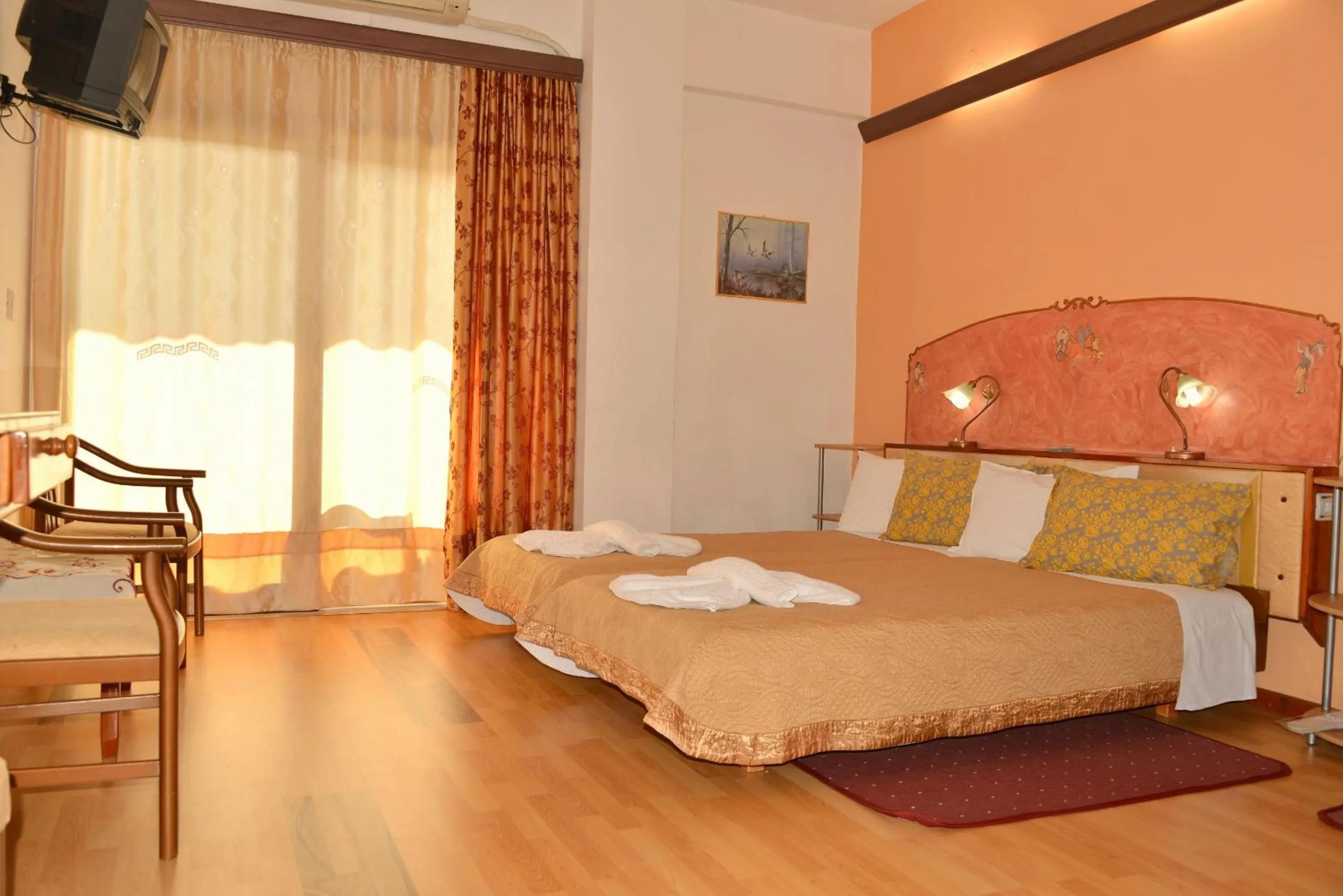 Bedroom, Bed in Sun City