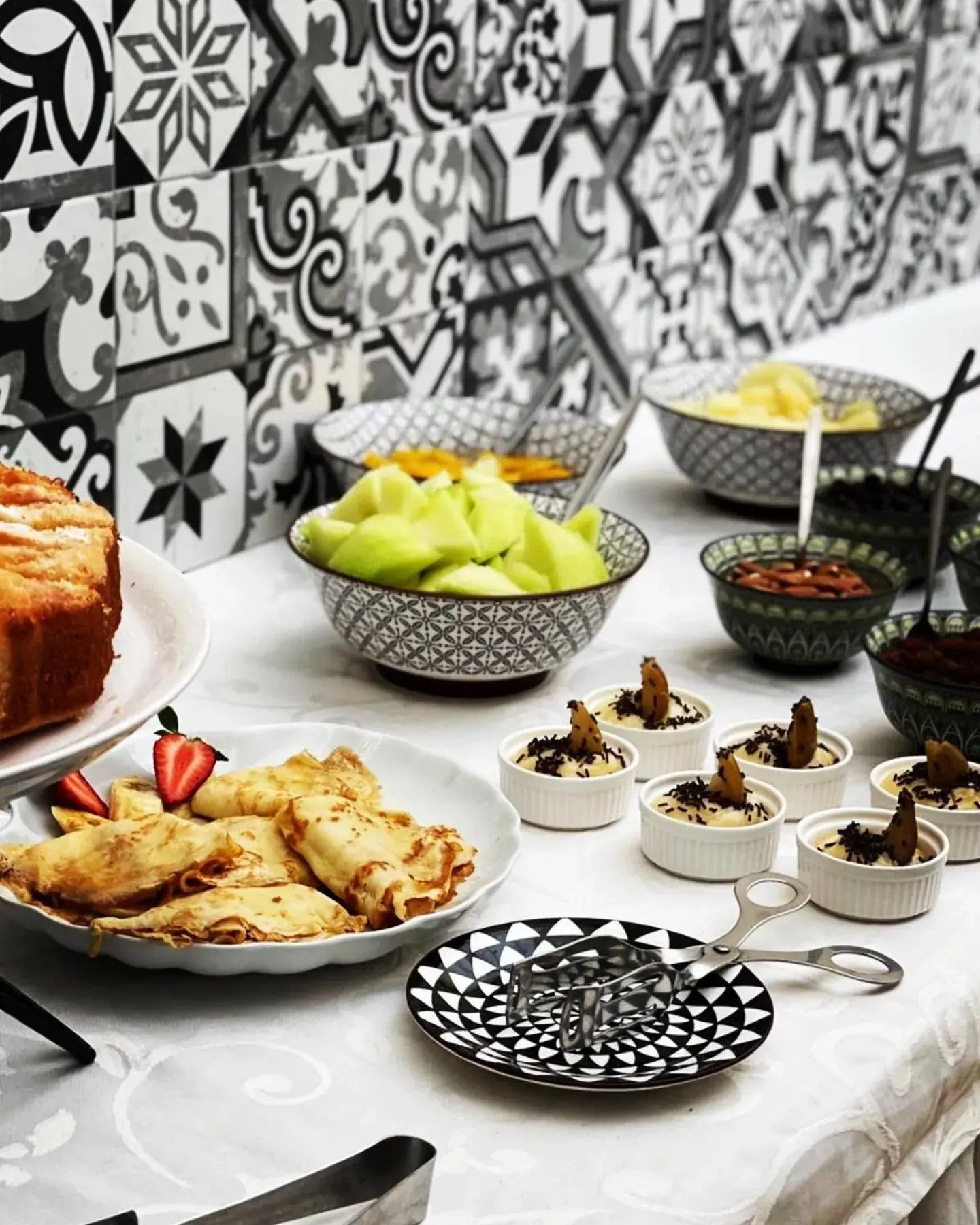 Breakfast in Amazones Village Suites Breakfast in Amazones Village Suites