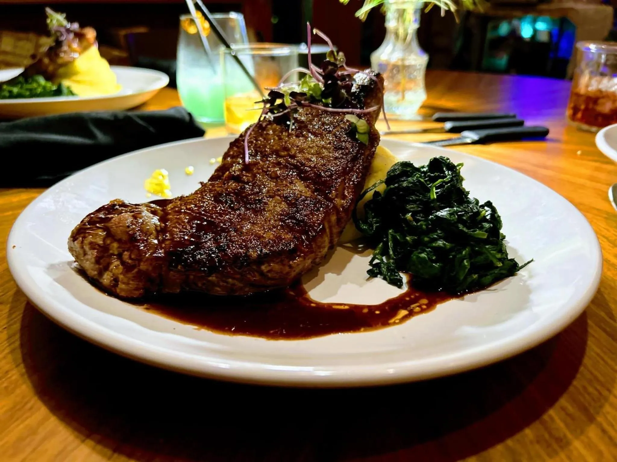 Restaurant/places to eat in NewVida Preserve