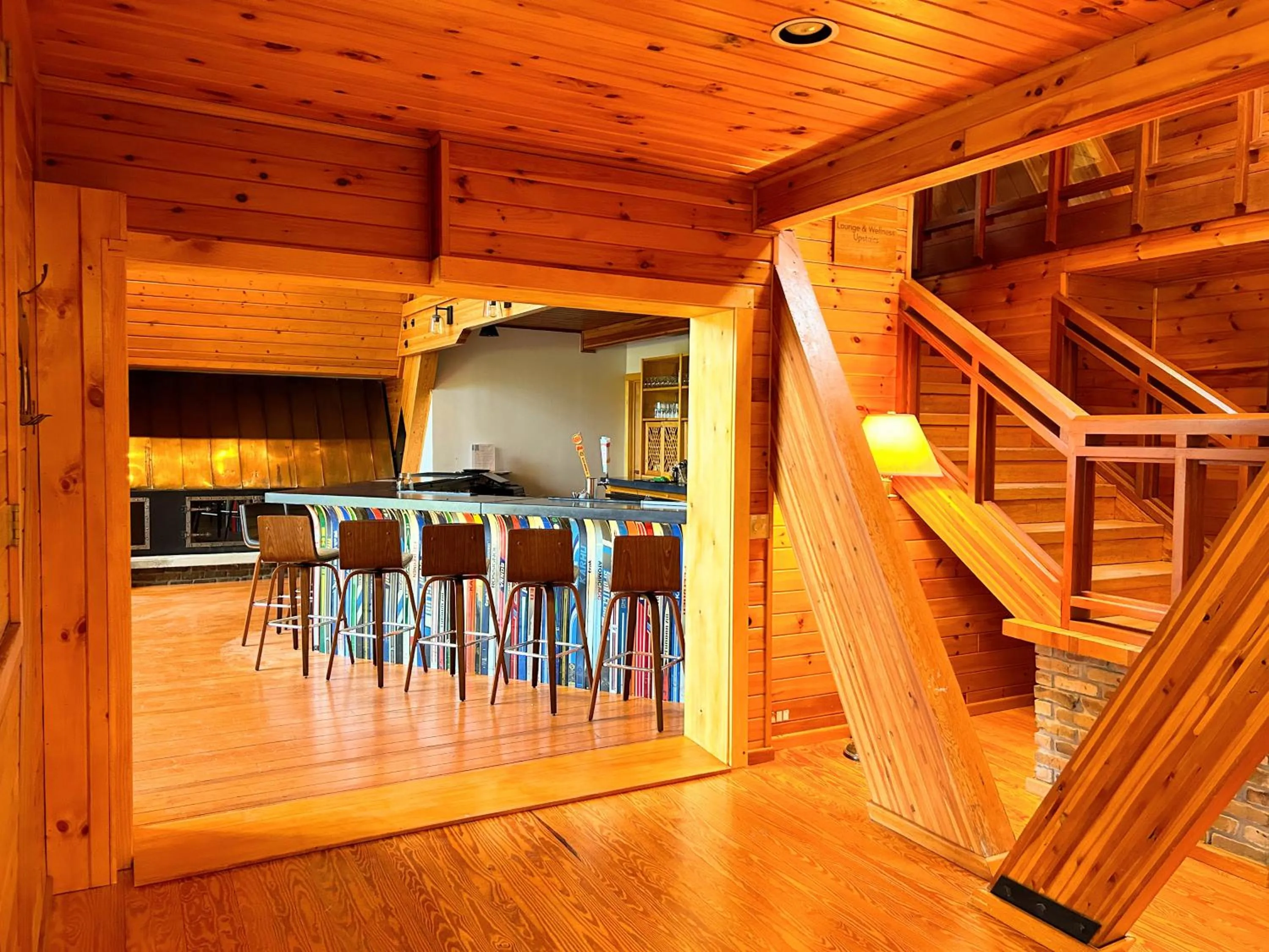 Lounge or bar in NewVida Preserve