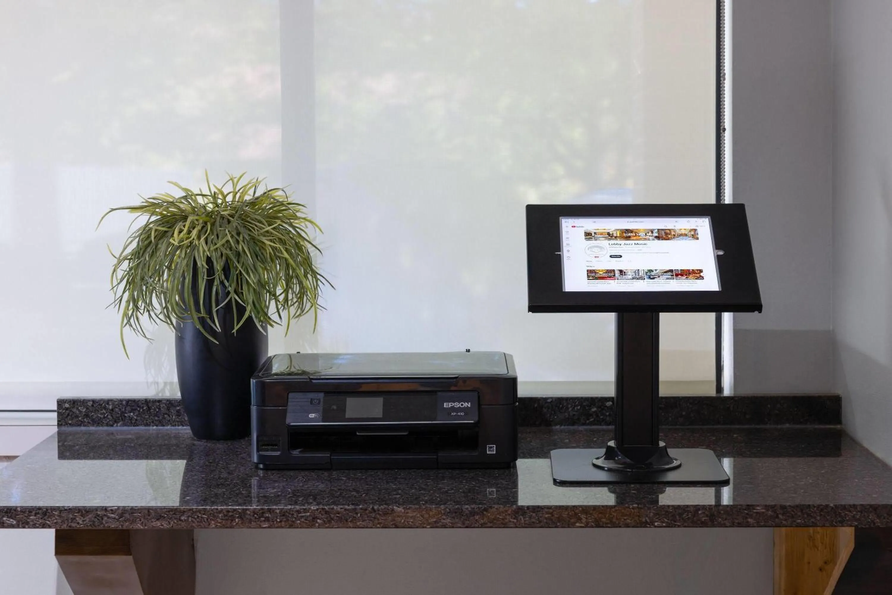 Business facilities in Tysons Corner Suites, A Baymont by Wyndham