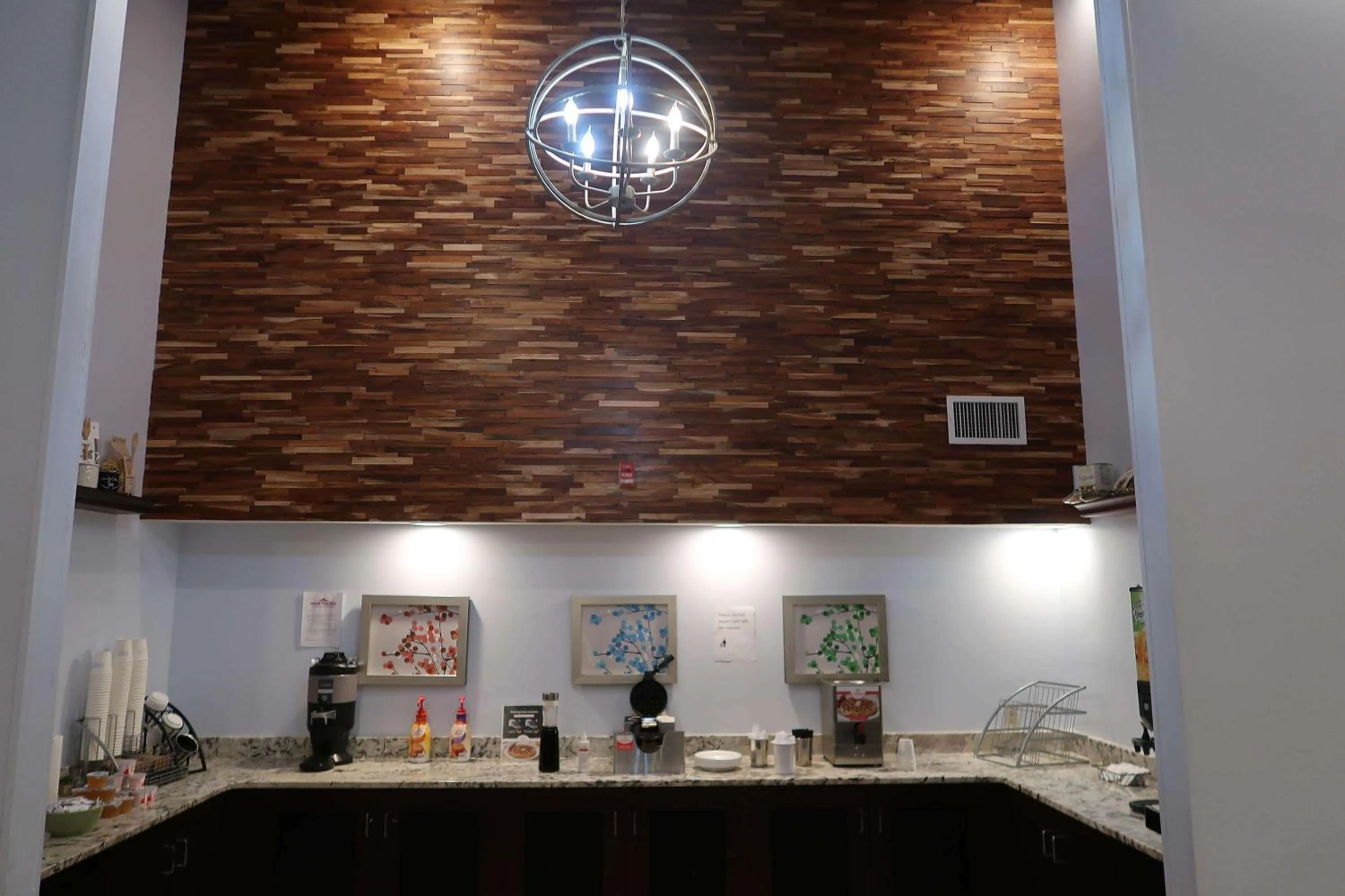 Breakfast in Tysons Corner Suites, A Baymont by Wyndham