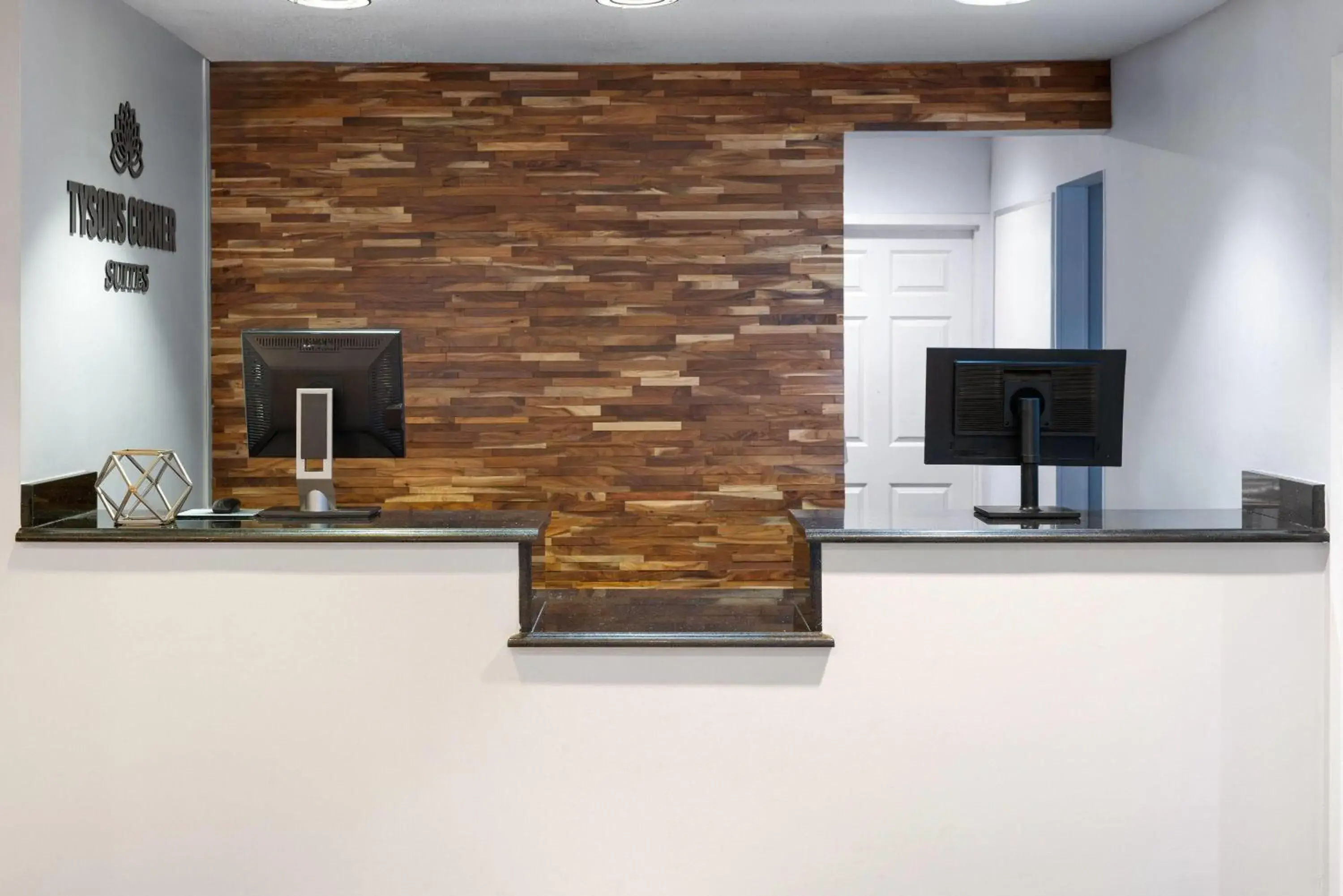 Lobby or reception in Tysons Corner Suites, A Baymont by Wyndham Lobby or reception in Tysons Corner Suites, A Baymont by Wyndham