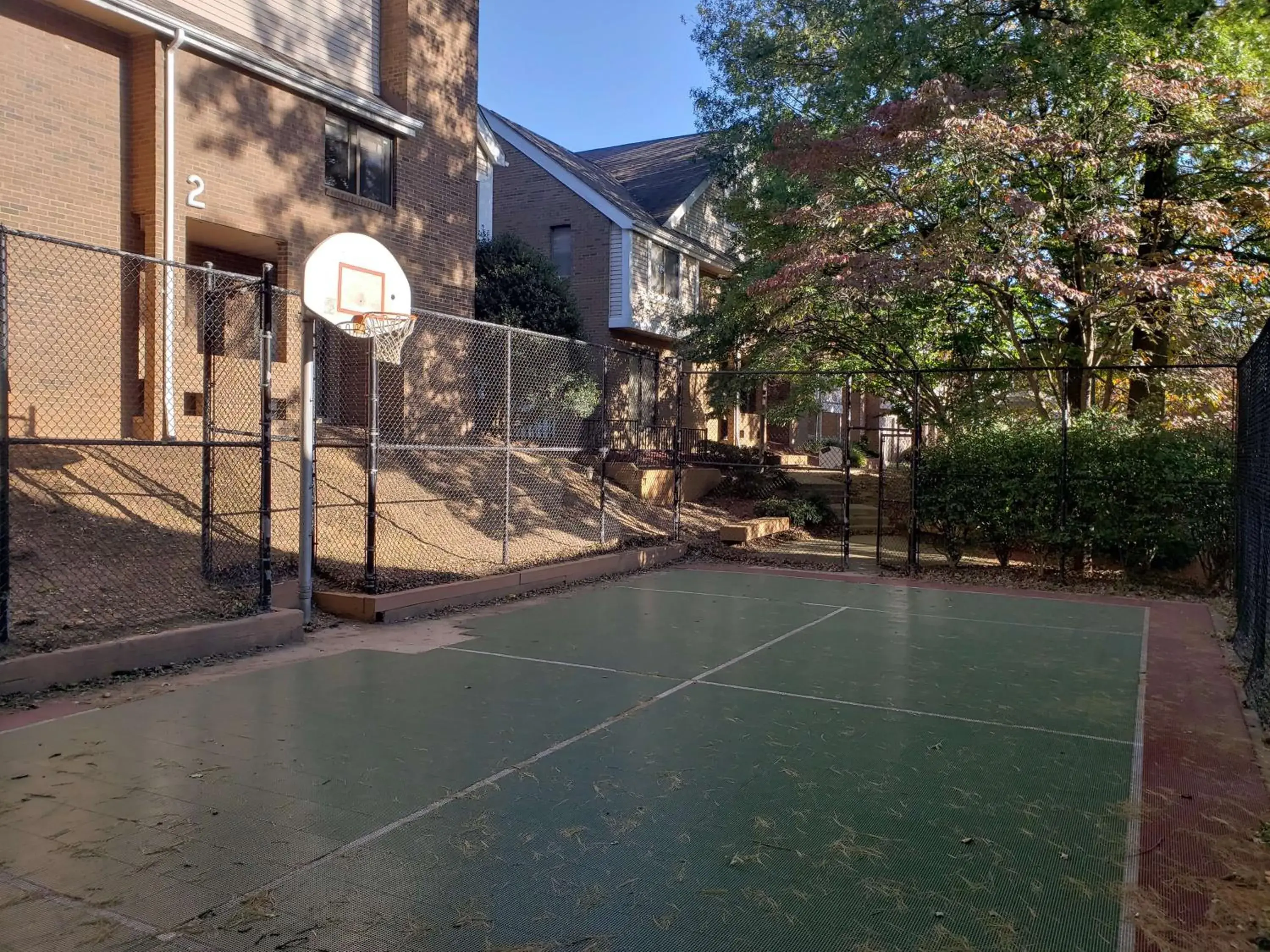 Property building in Tysons Corner Suites, A Baymont by Wyndham Property building in Tysons Corner Suites, A Baymont by Wyndham