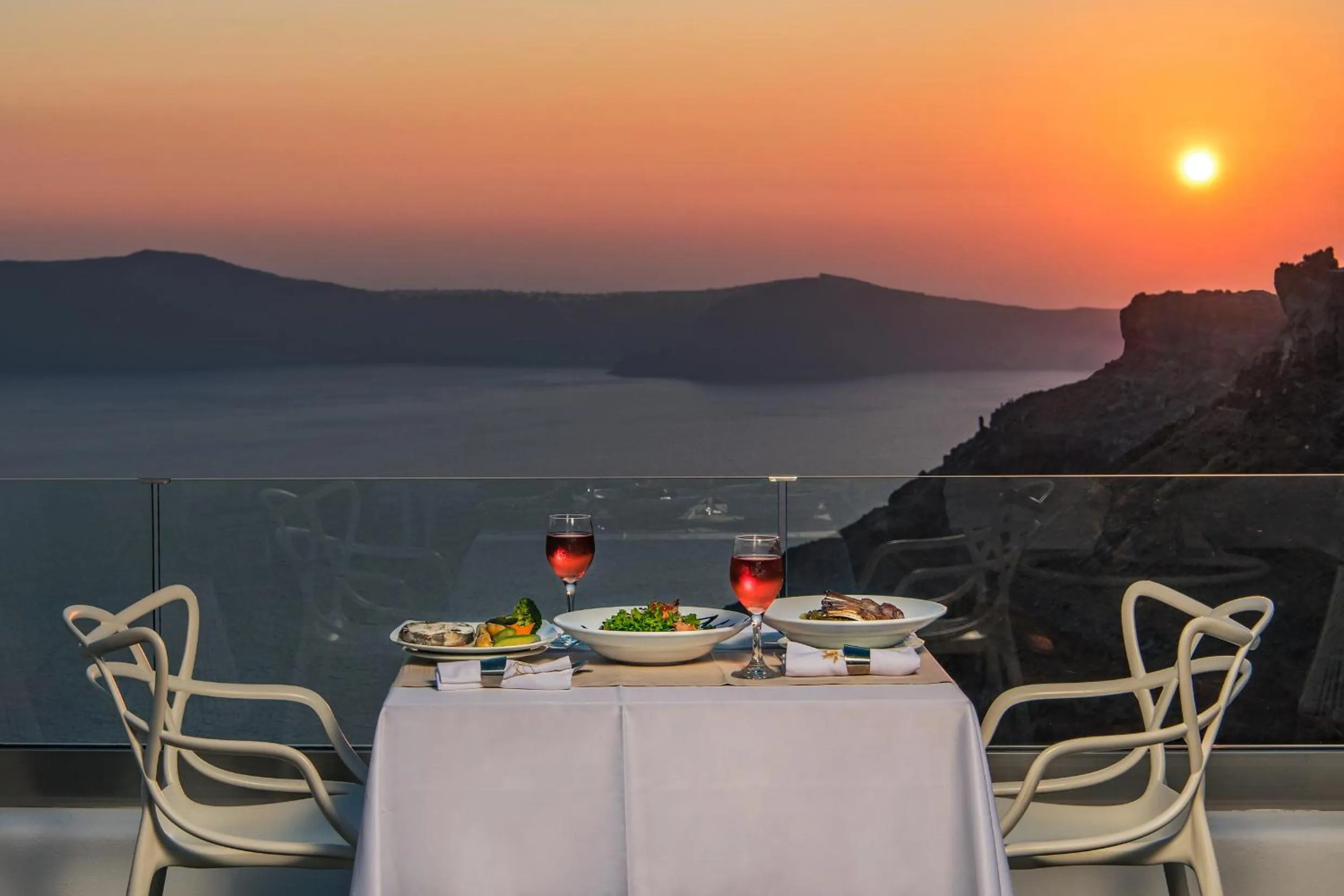 Food and drinks in Pegasus Suites & Spa