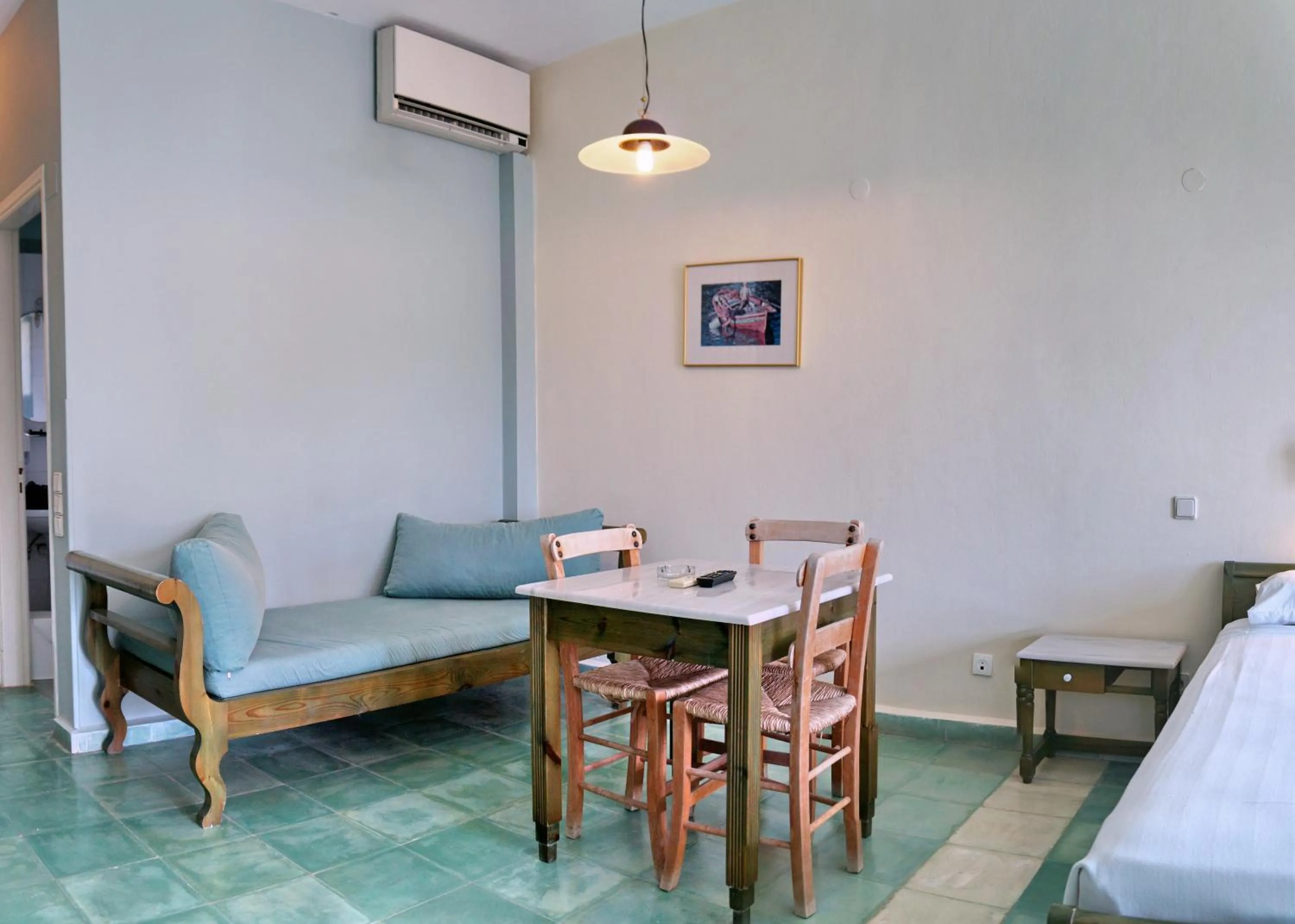 Seating area in Panselinos Hotel