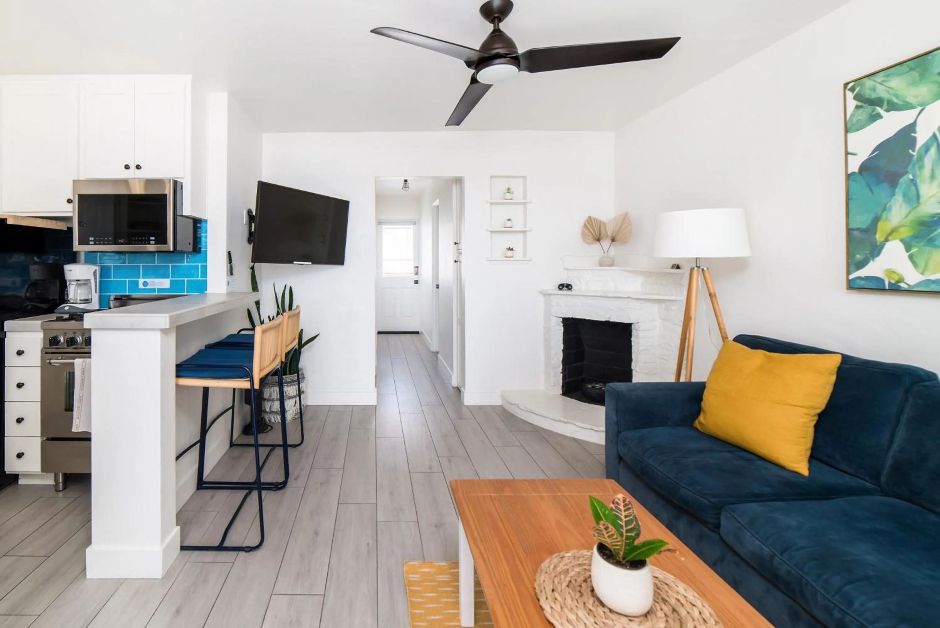 Living room in Pacific Villas