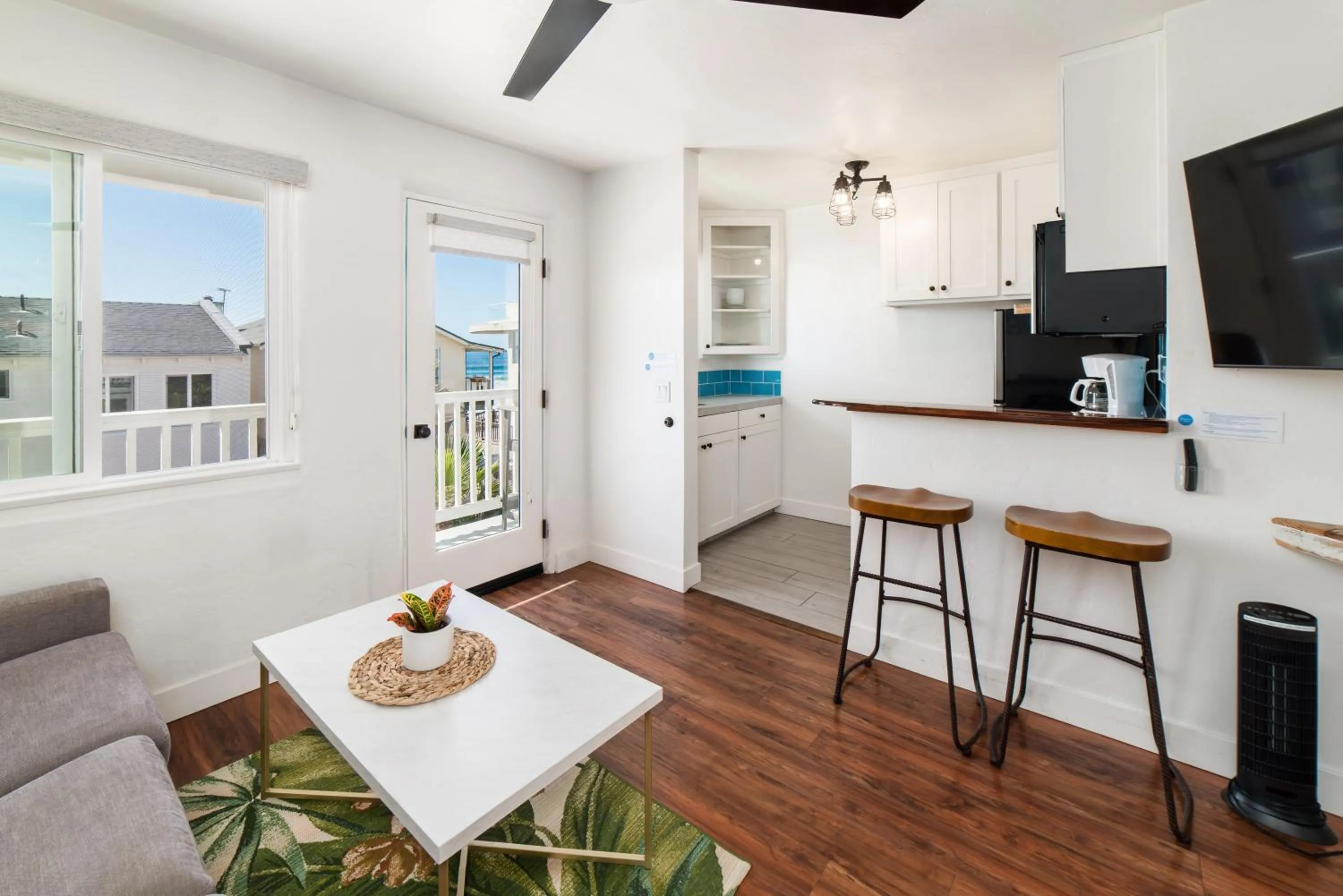 Living room in Pacific Villas