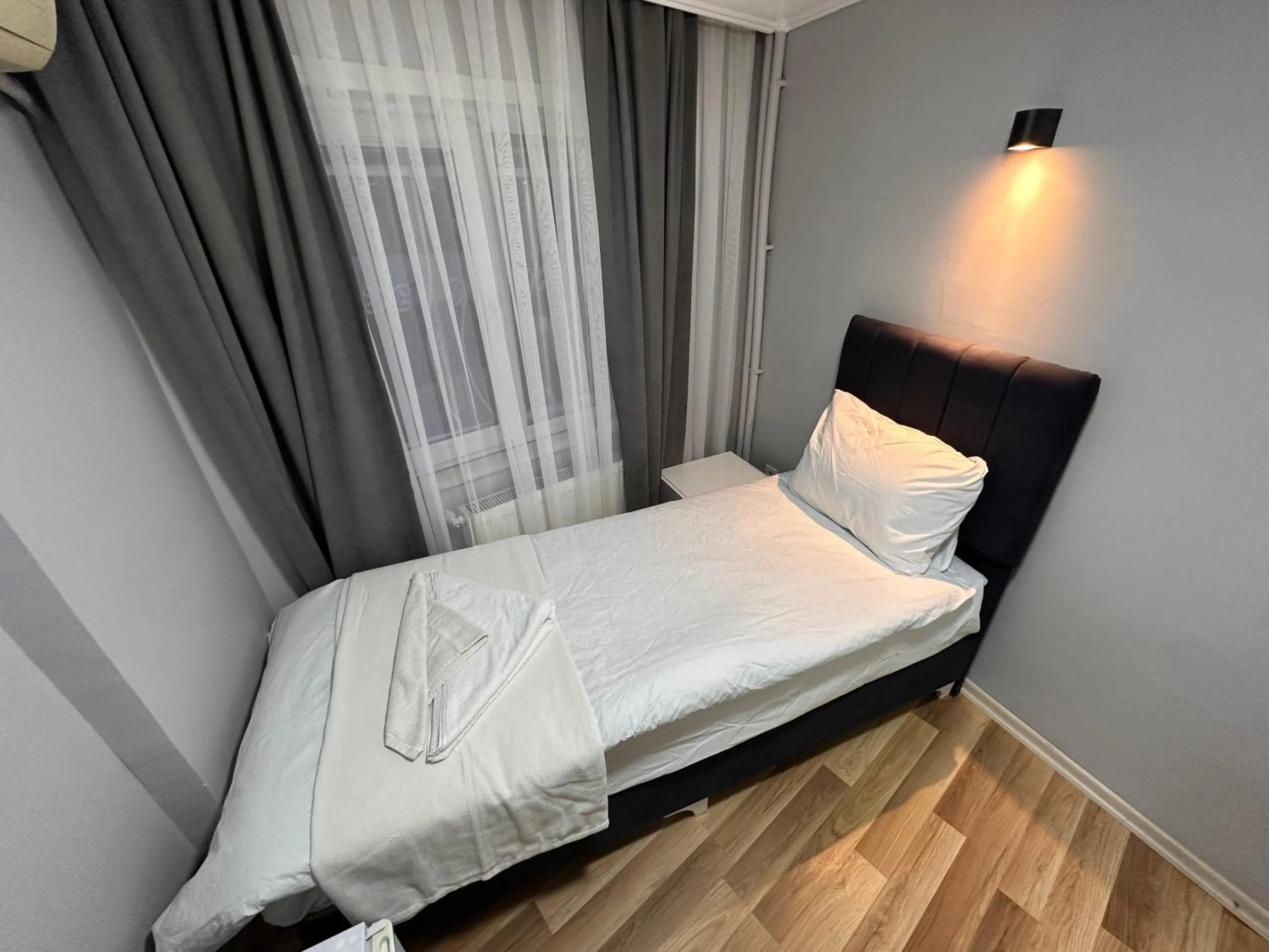 Bed in Asparagus HOTEL & SUITES OLD CITY