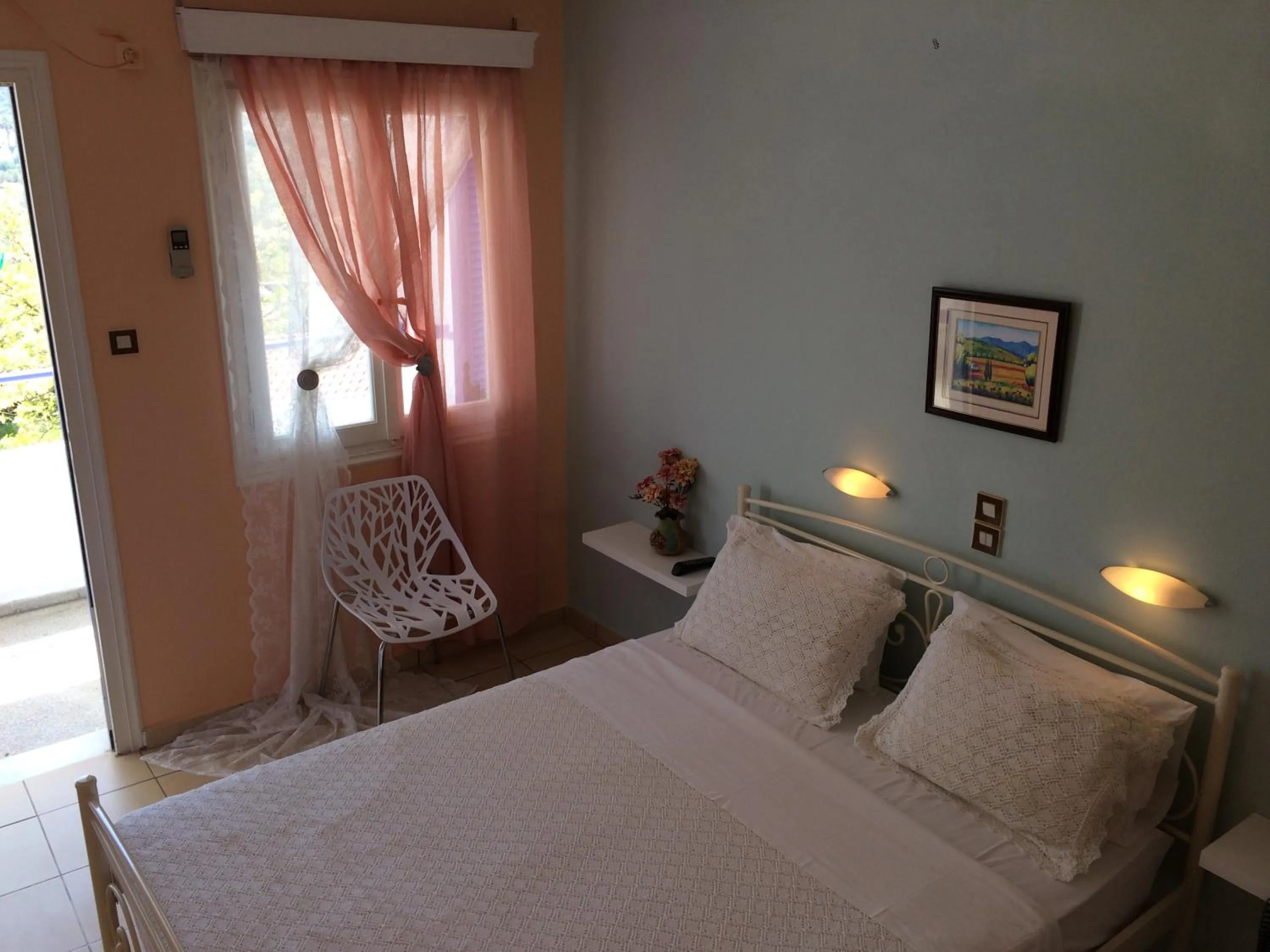 Day, Bed in Isidora Hotel