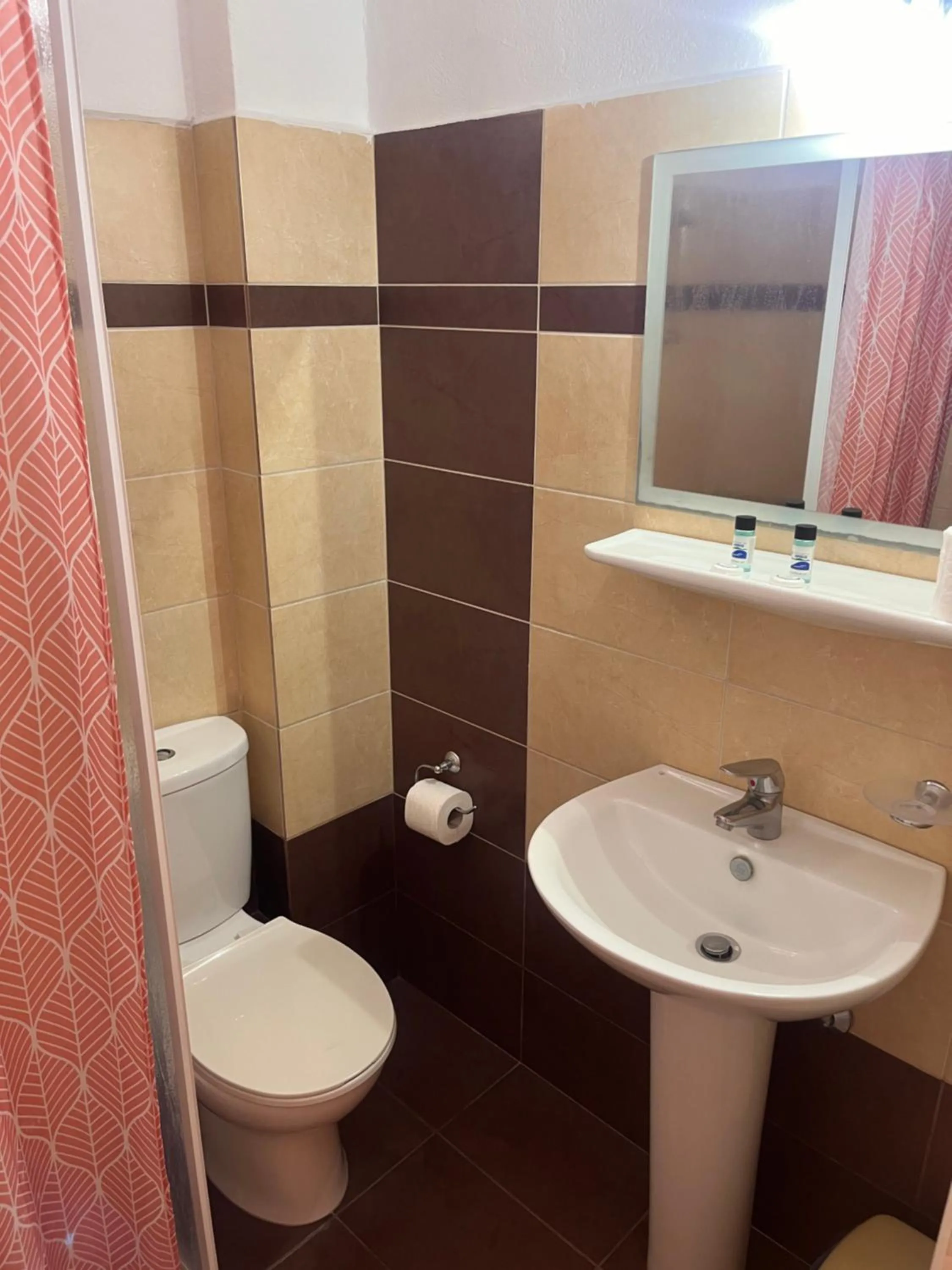 Bathroom in Isidora Hotel