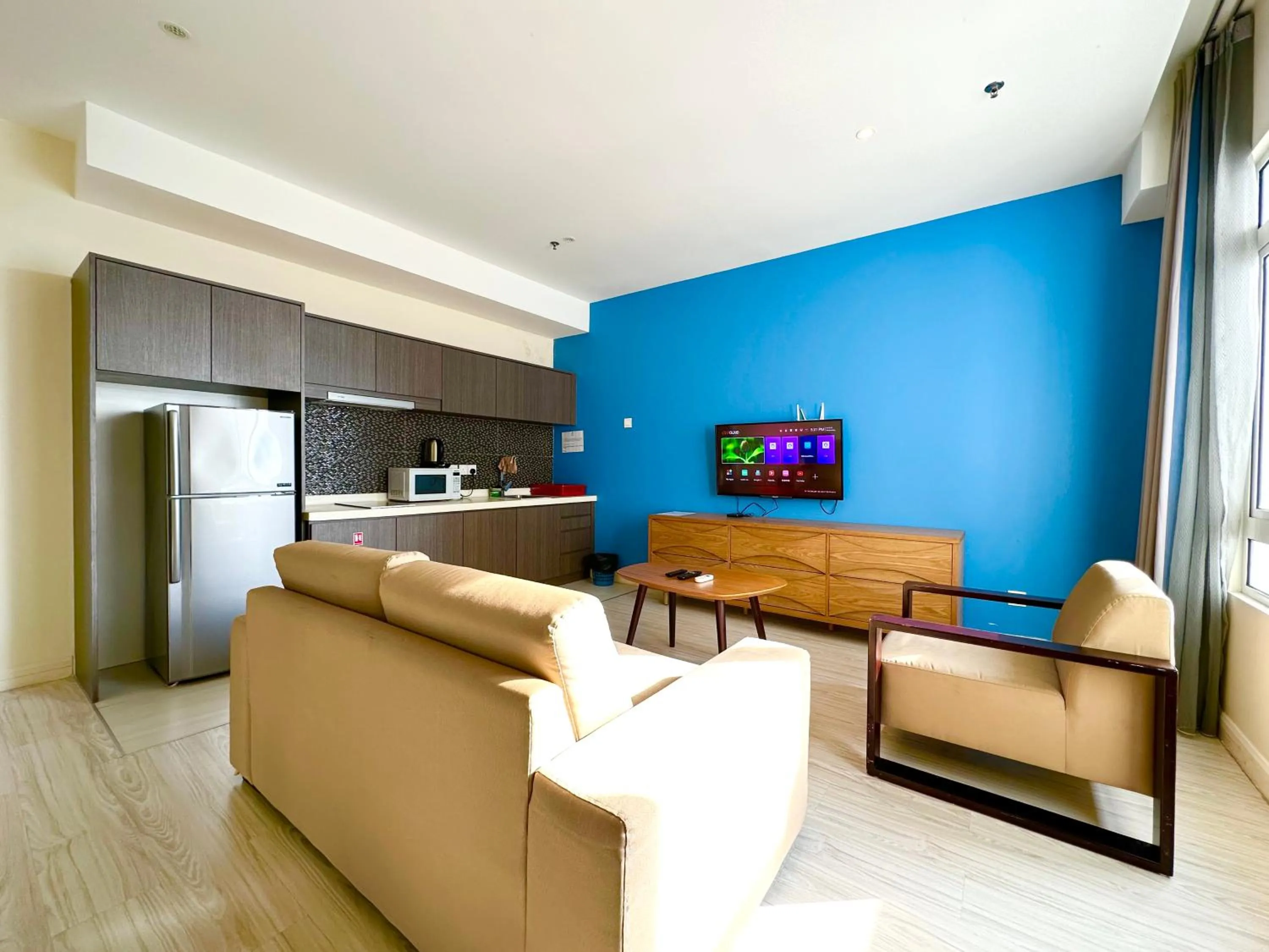 TV and multimedia in M Centro City Centre @ Gaya Street by Sunset Seaview Vacation Condos