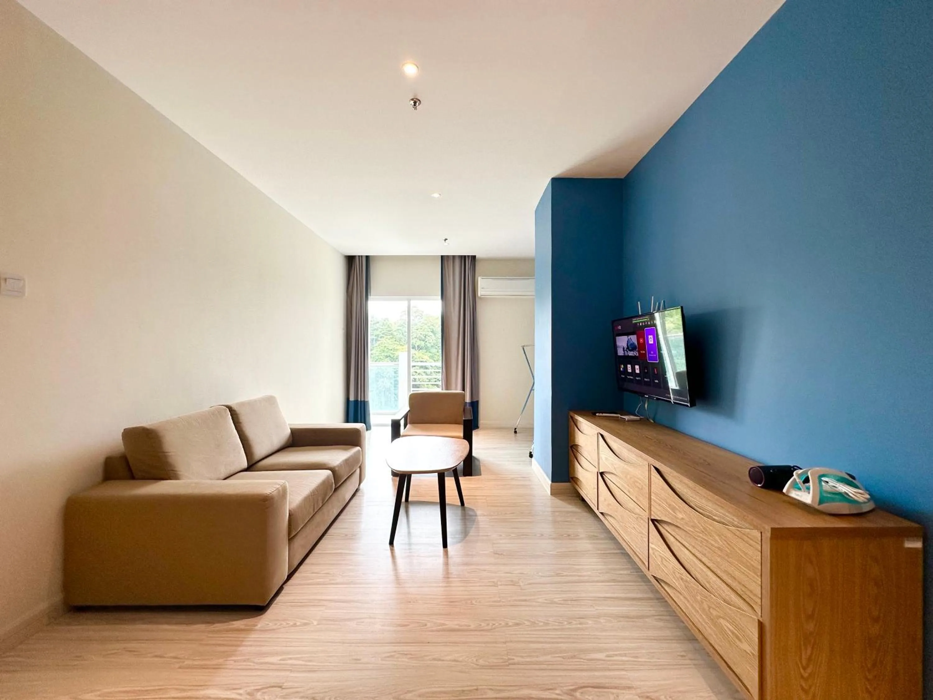 TV and multimedia in M Centro City Centre @ Gaya Street by Sunset Seaview Vacation Condos